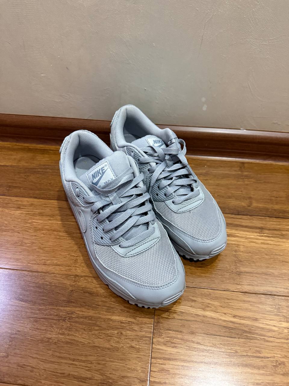 Кроссовки Nike Air Max US 7.5 мужские
