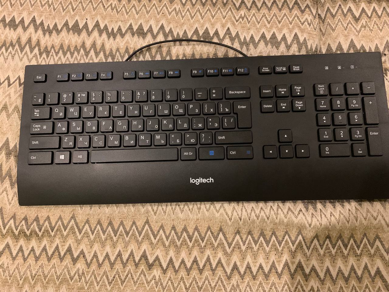 Клавиатура Logitech K280e
