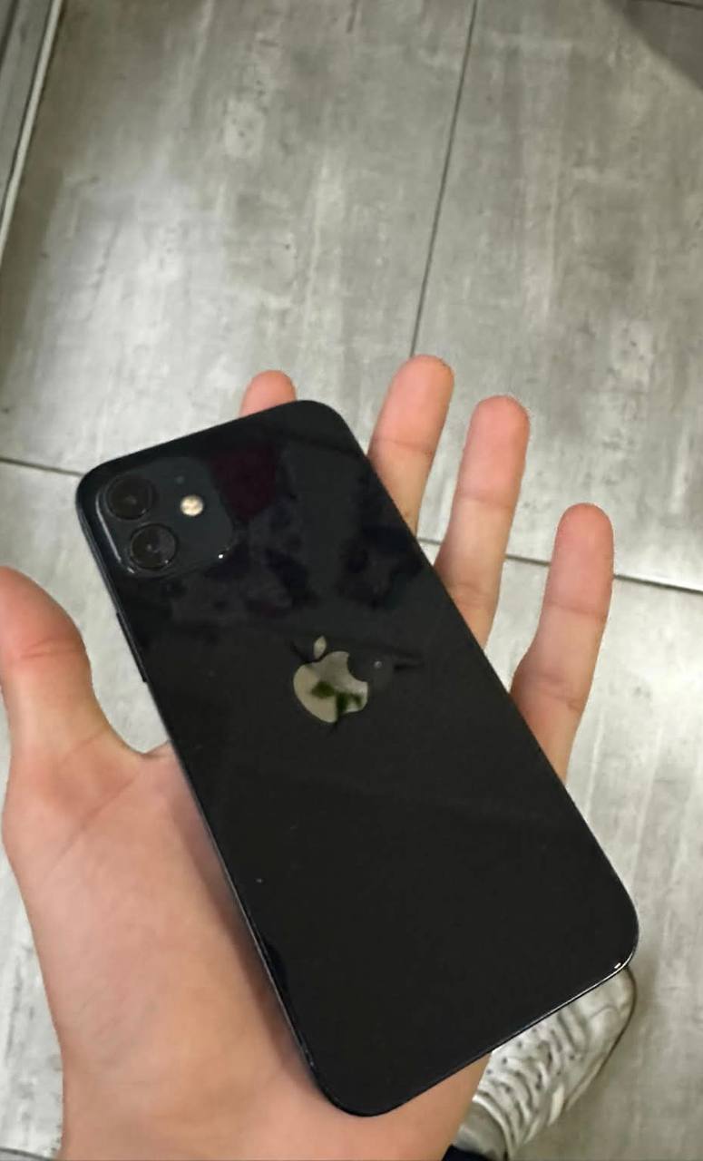iPhone 12 64GB