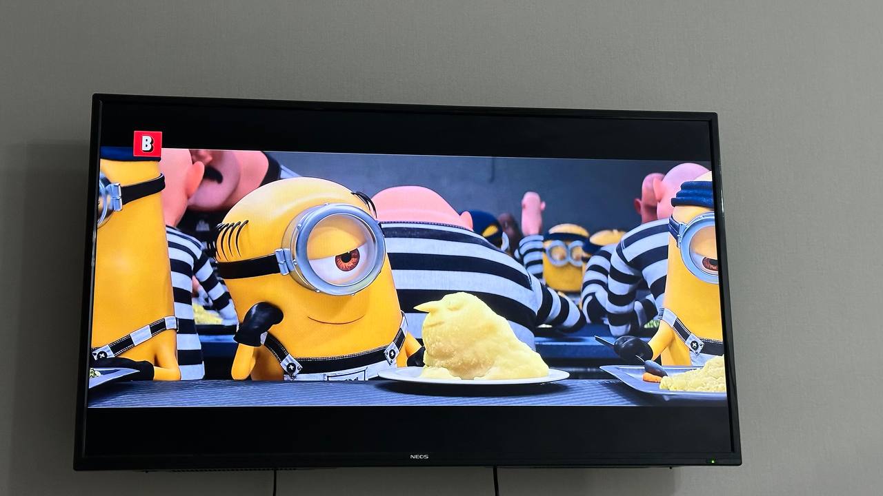 Телевизор NEOS 40" Smart TV Full HD