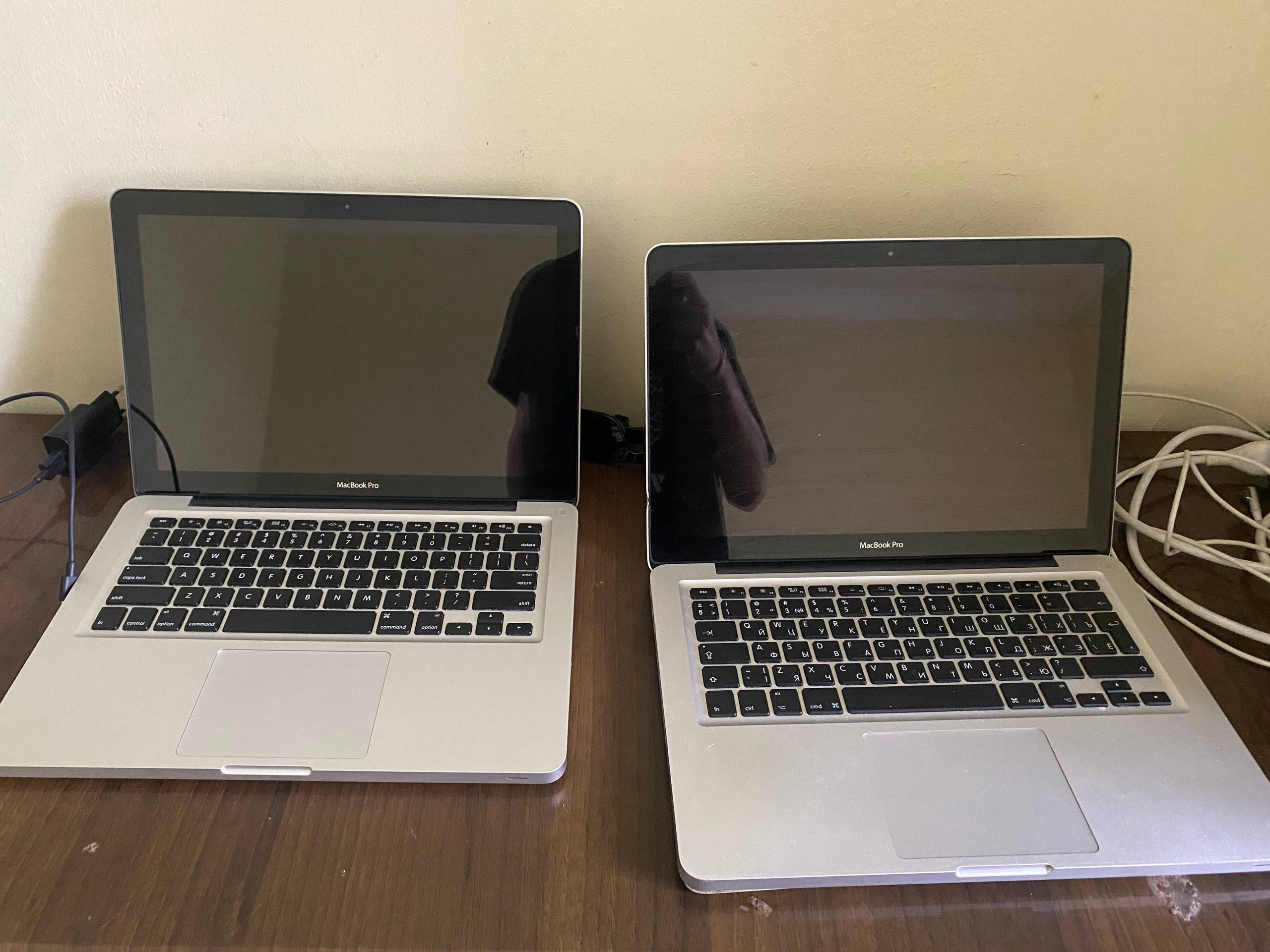 MacBook Pro 2012 (на запчасти, рабочий)