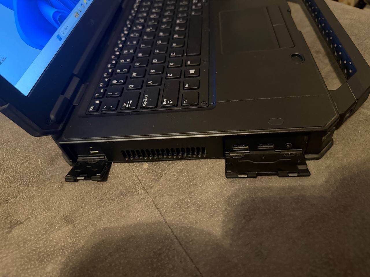 Защищённый ноутбук Dell Latitude 5424 Rugged