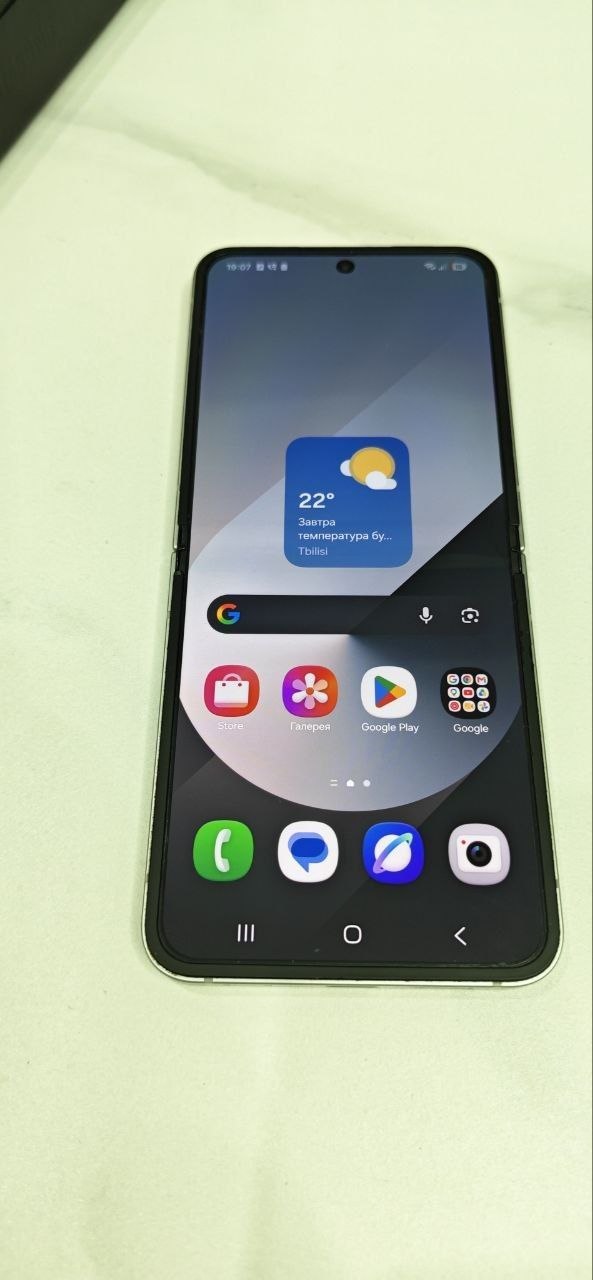 Samsung Galaxy Z Flip6 8/256