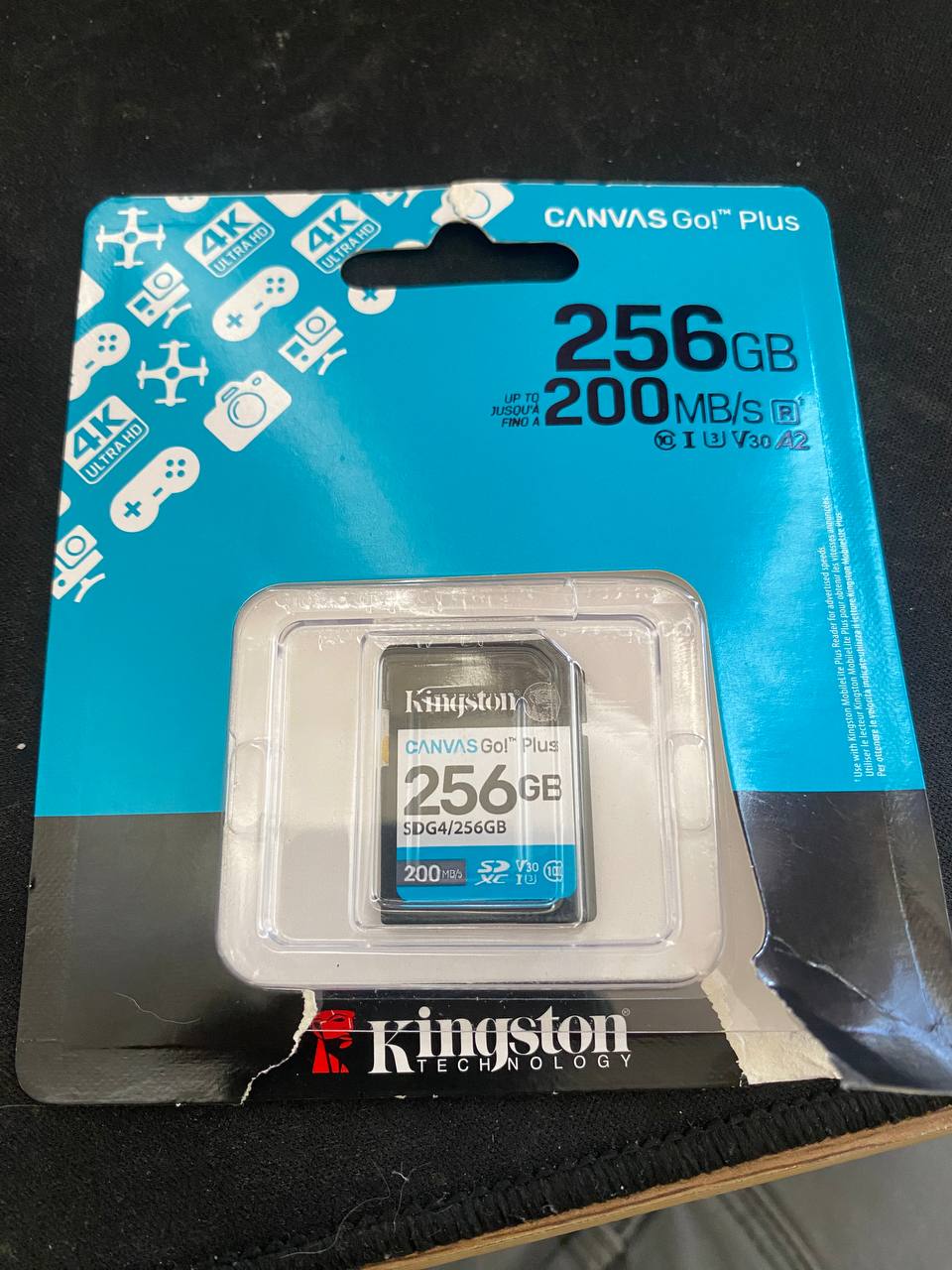 SD карта (не MicroSD), новая
