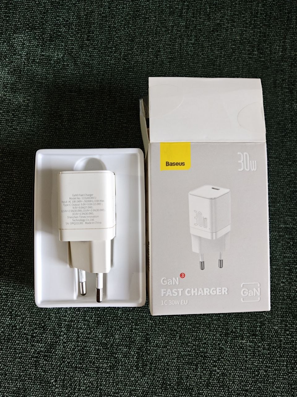 Зарядка Baseus 30W
