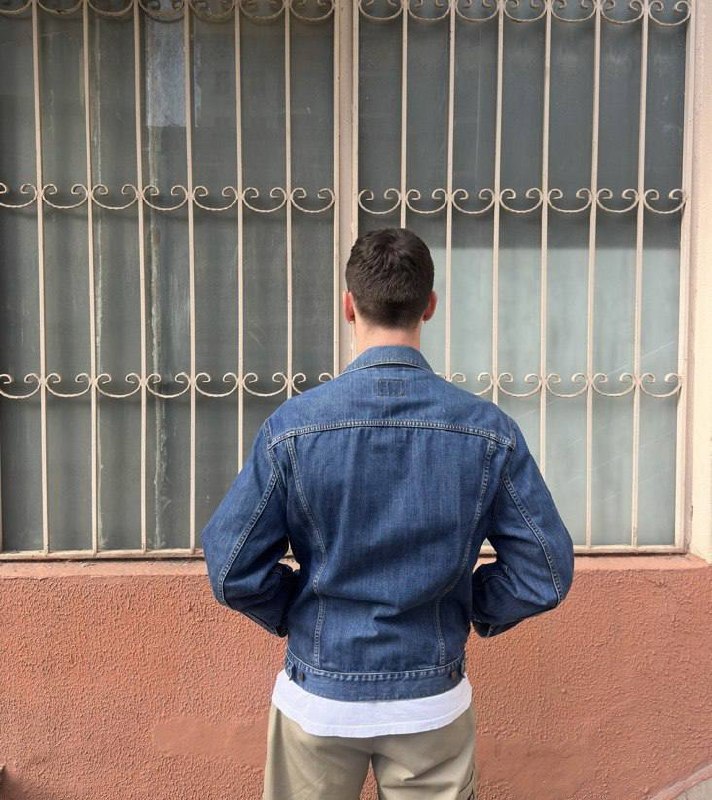 Джинсовая куртка Levi's