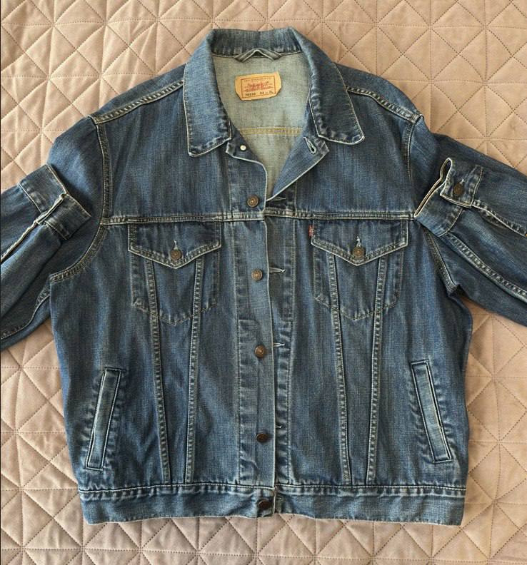Джинсовая куртка Levi's
