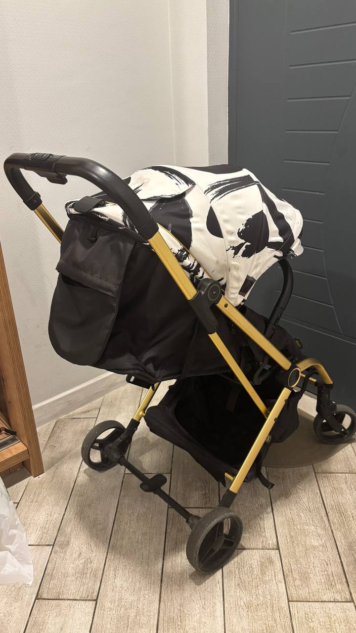 Коляска Chipolino