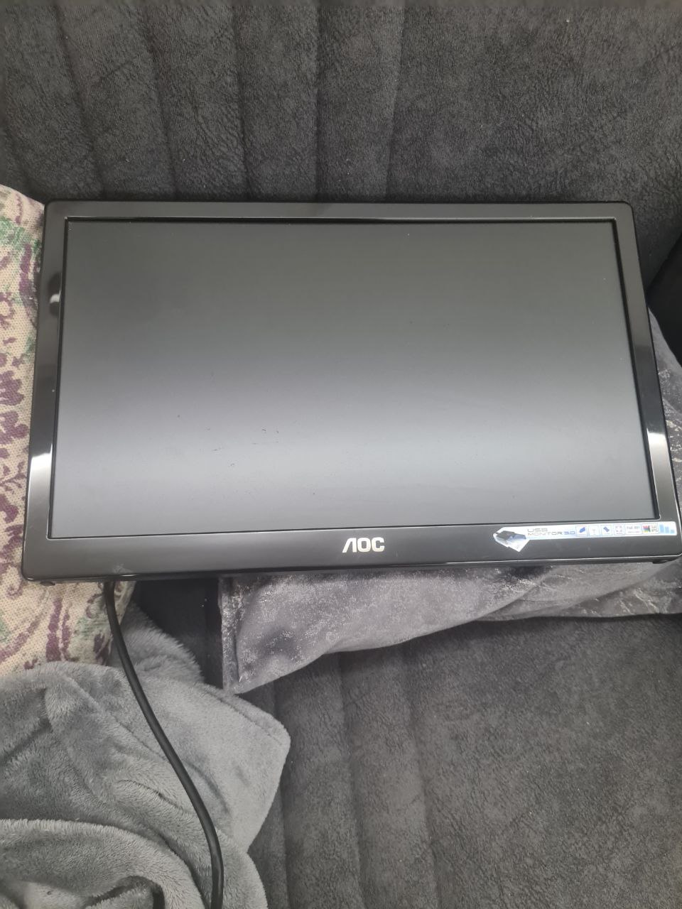 Портативный монитор AOC I1659FWUX 15.6" Full HD