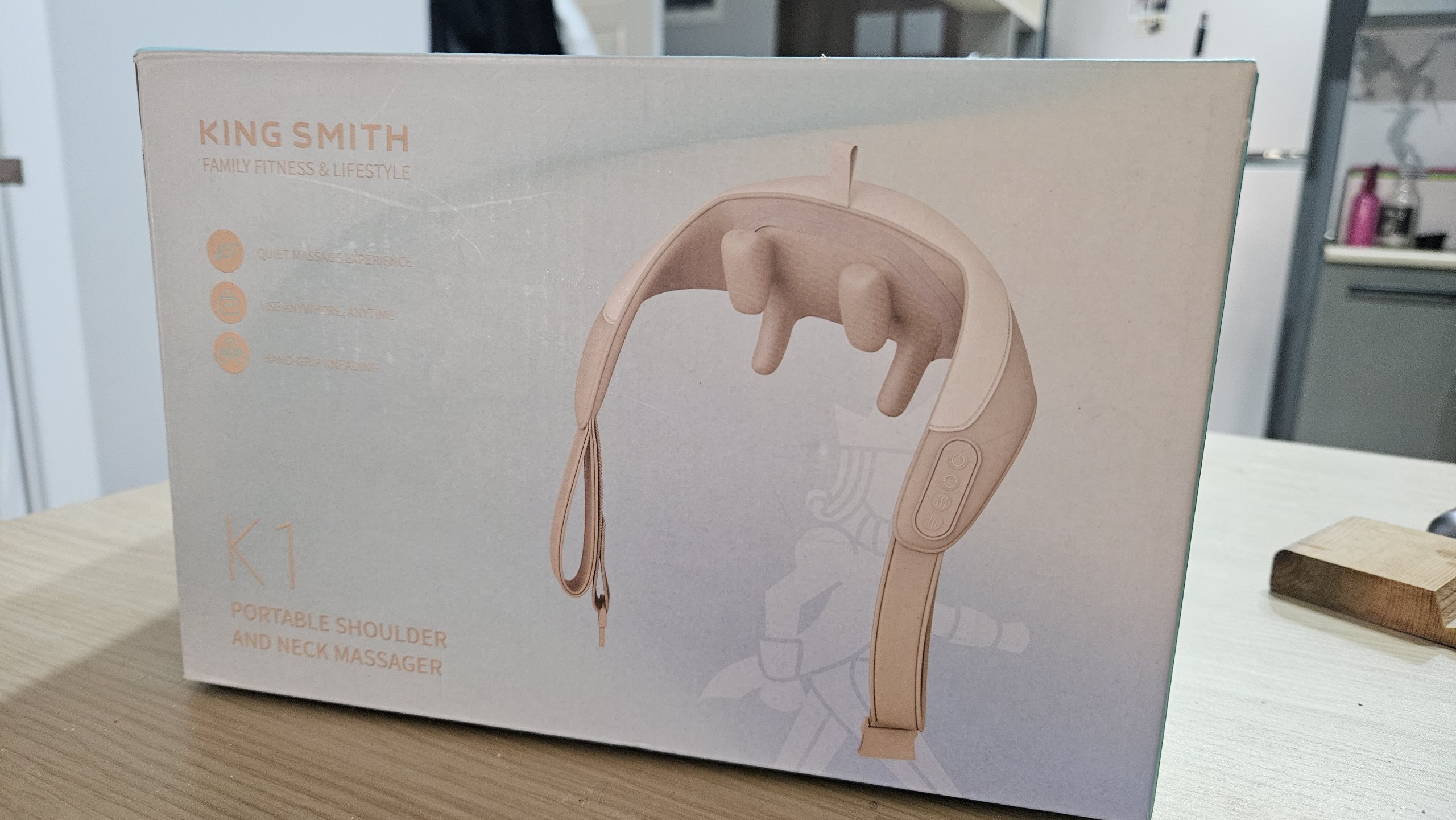 Массажёр для шеи и плеч KingSmith K1