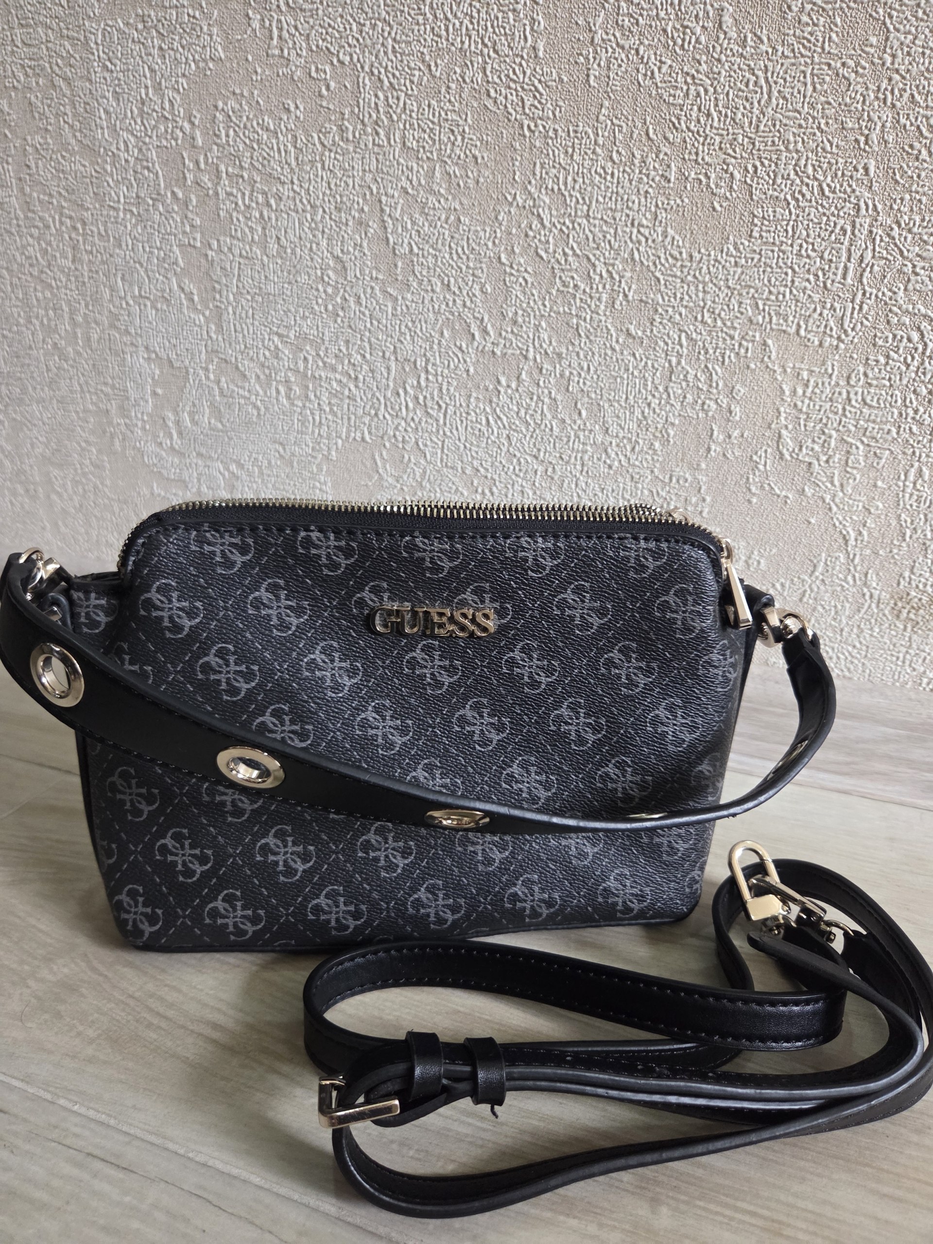 Сумка Guess (оригинал)