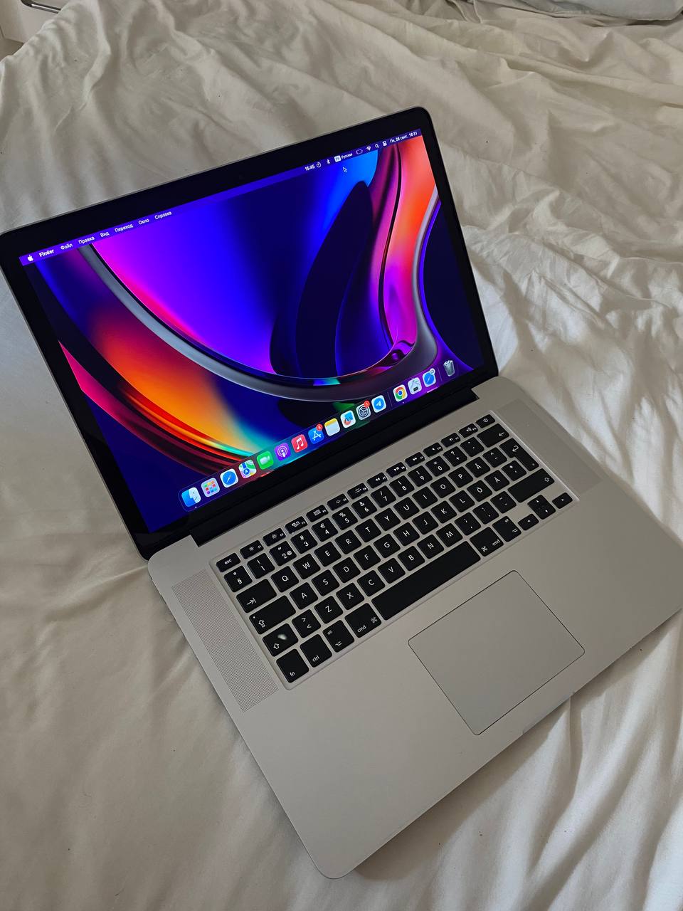 MacBook Pro 15 2015, Core i7, 16 ГБ, 256 ГБ SSD