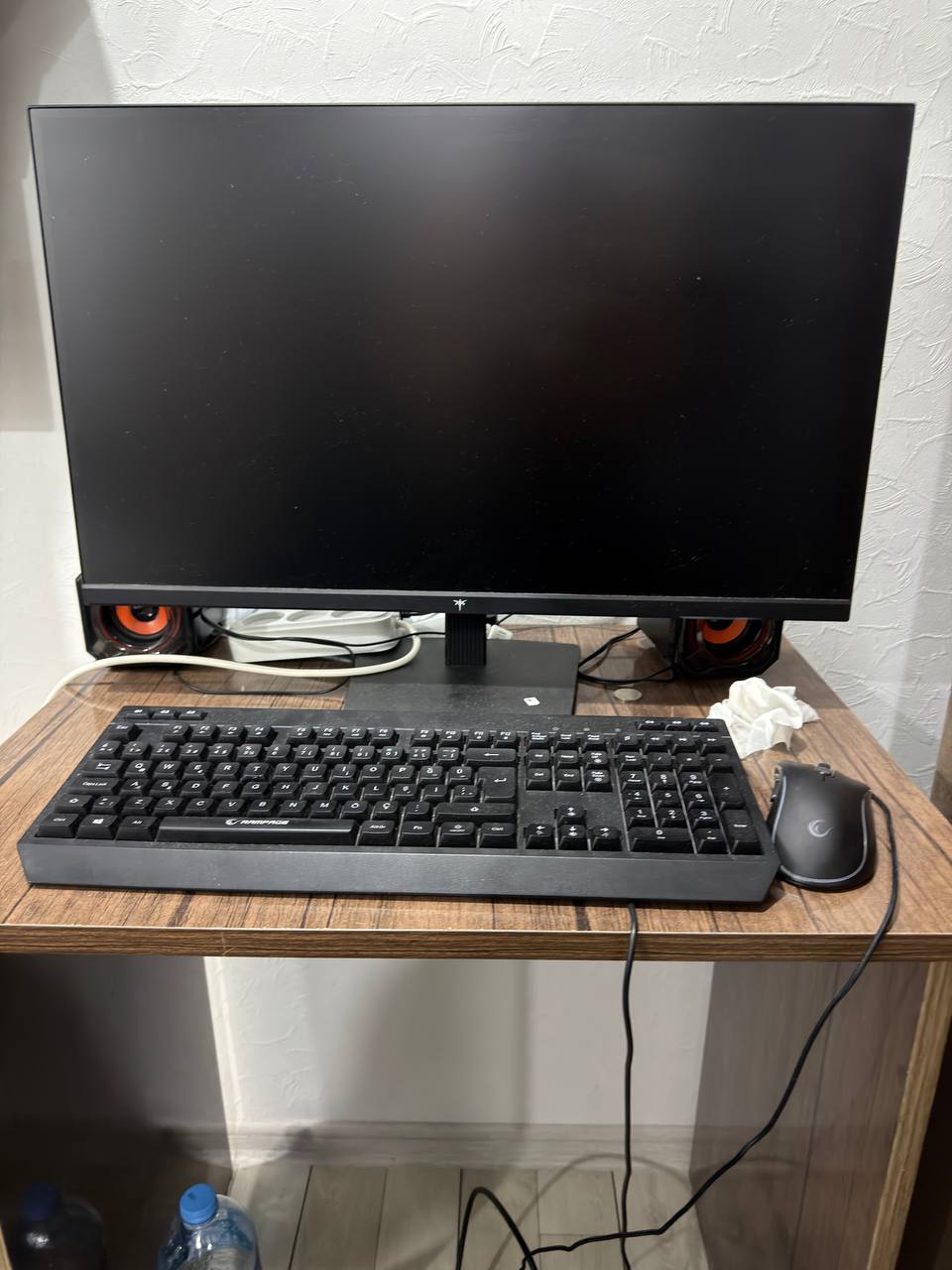 Игровой ПК RTX 4060 + Ryzen 5 5600 + монитор 27" + клавиатура + мышь