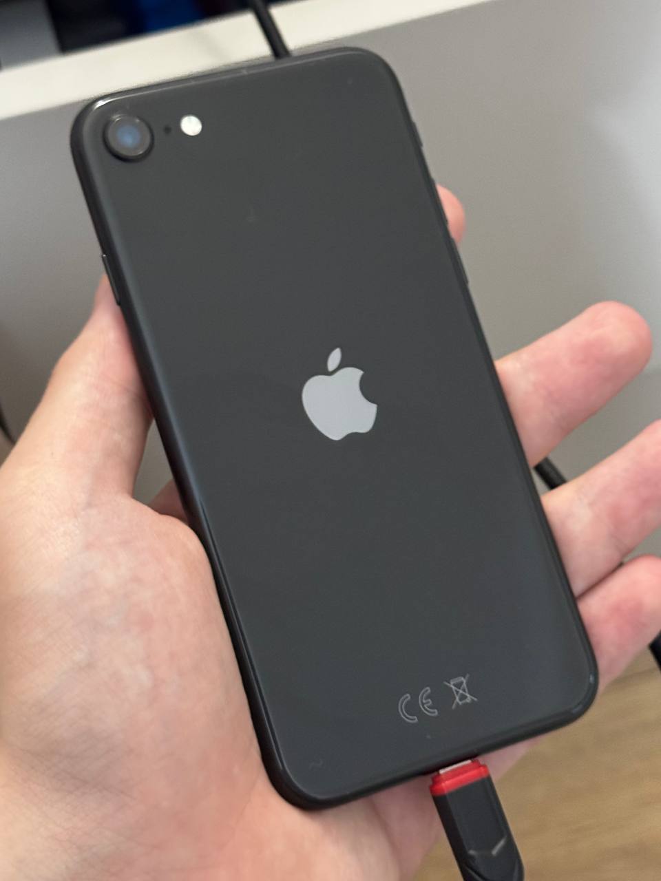iPhone SE 2020 64GB Black