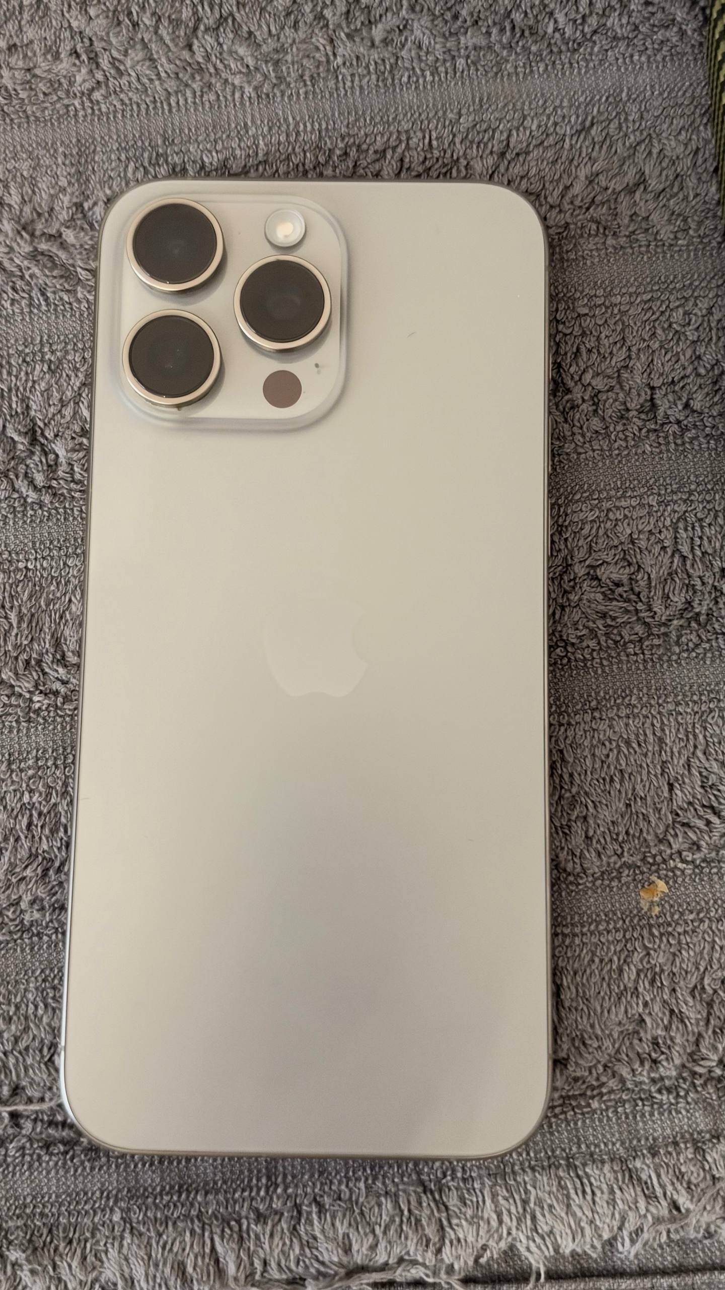 iPhone 15 Pro Max 512GB Natural Titanium