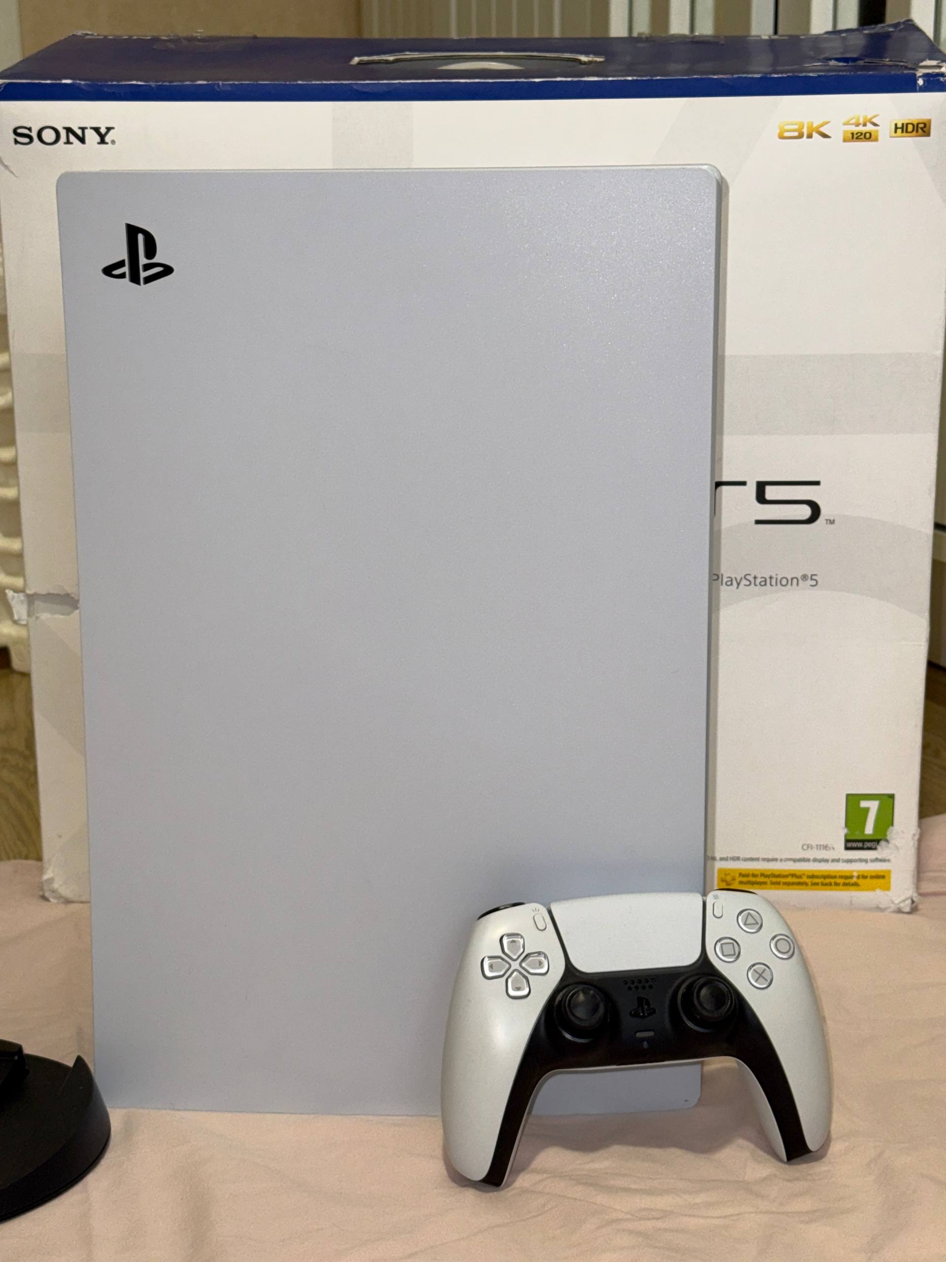 Sony PlayStation 5 с дисководом (Fat)