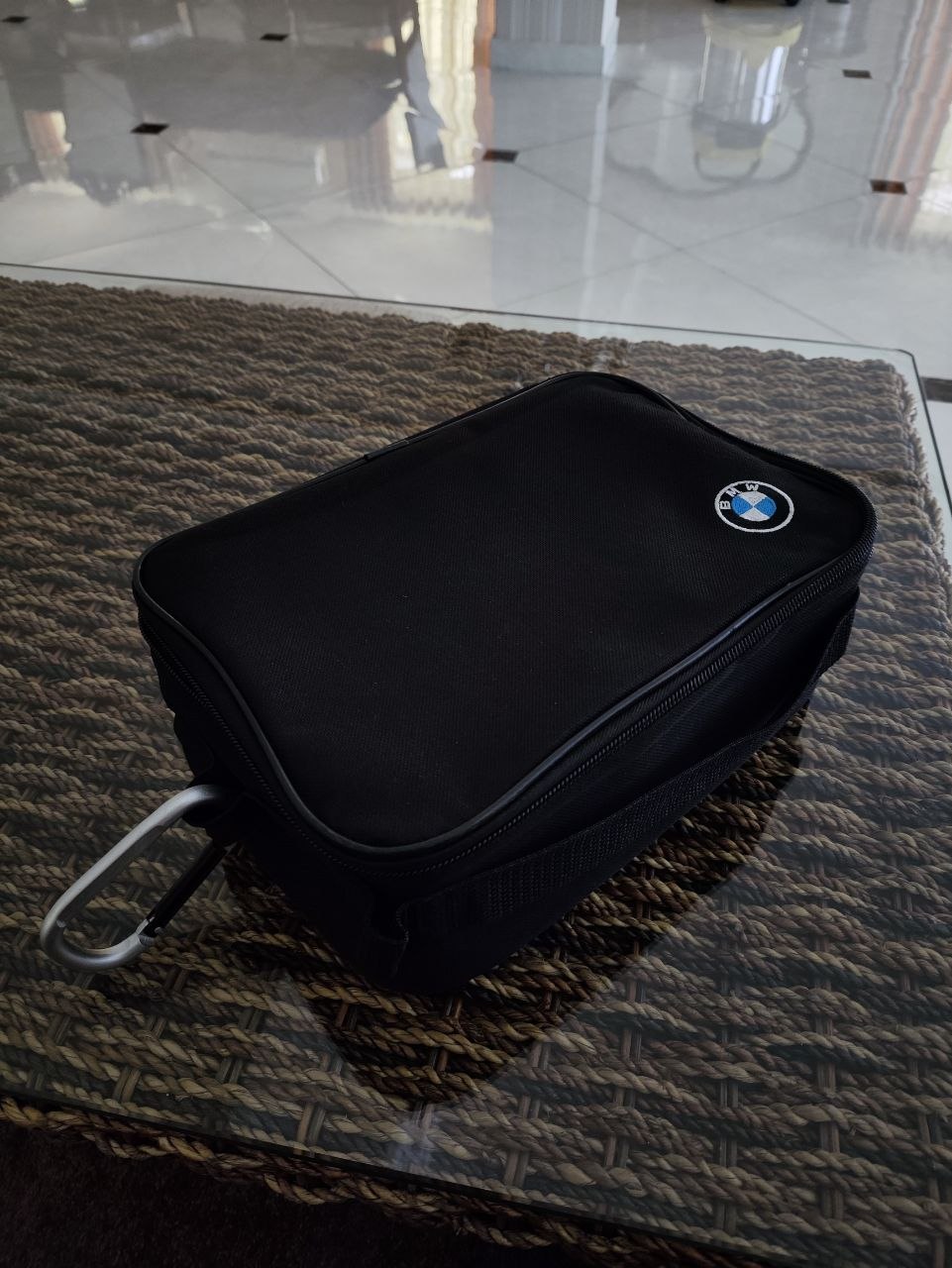 Автомобильный насос BMW