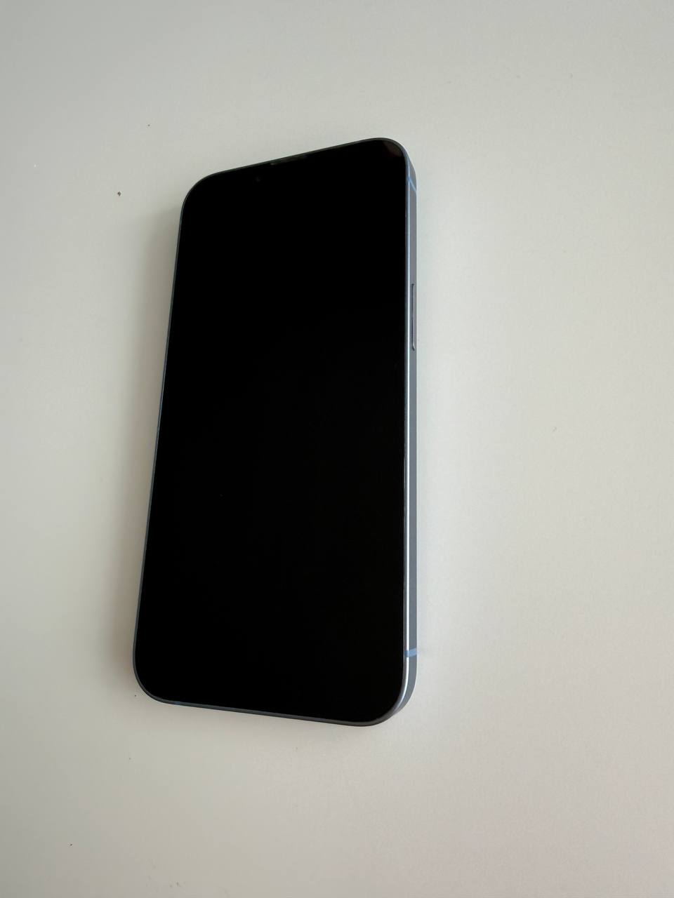 iPhone 14 128GB голубой