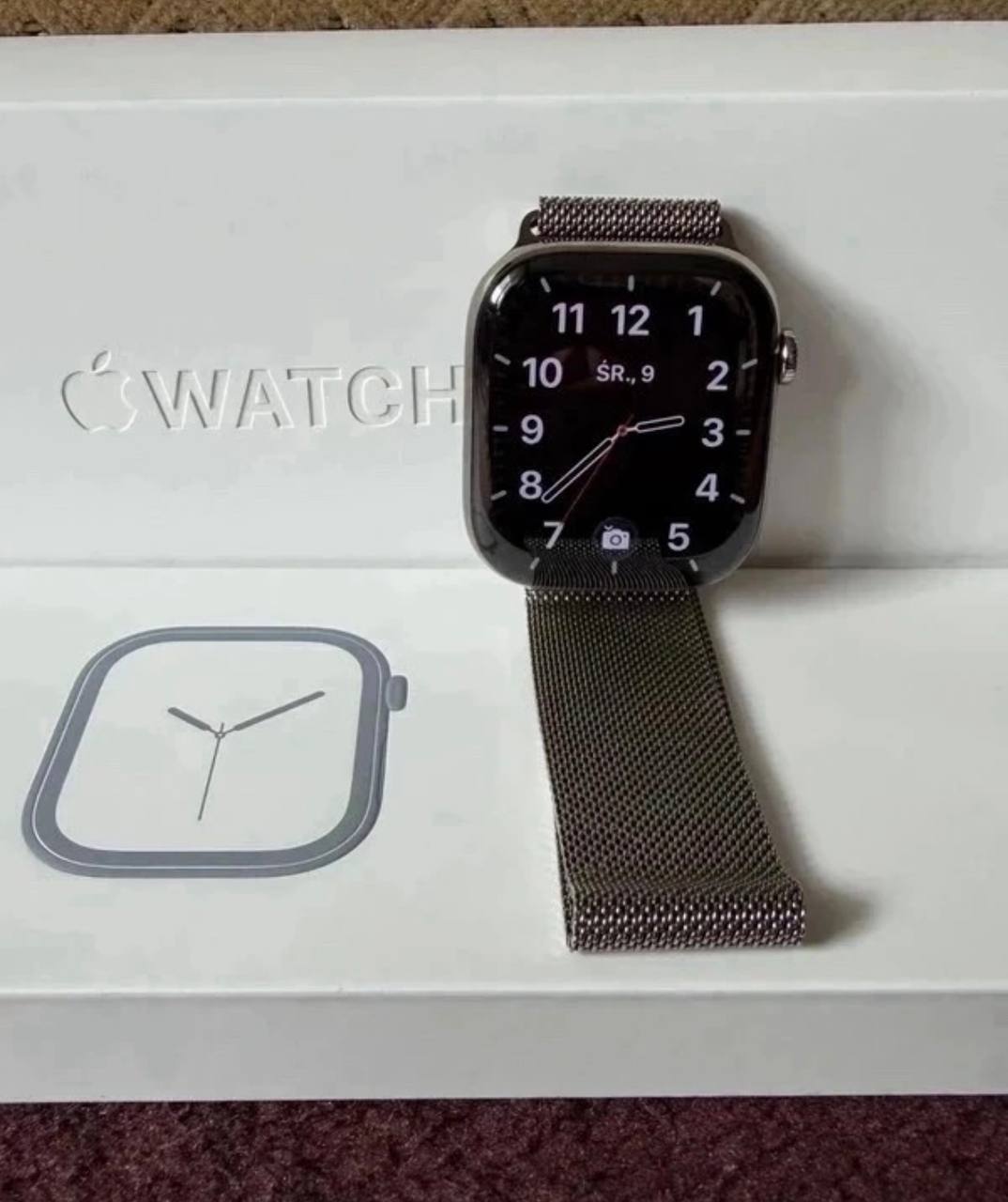 Apple Watch 10 46mm Natural Titanium