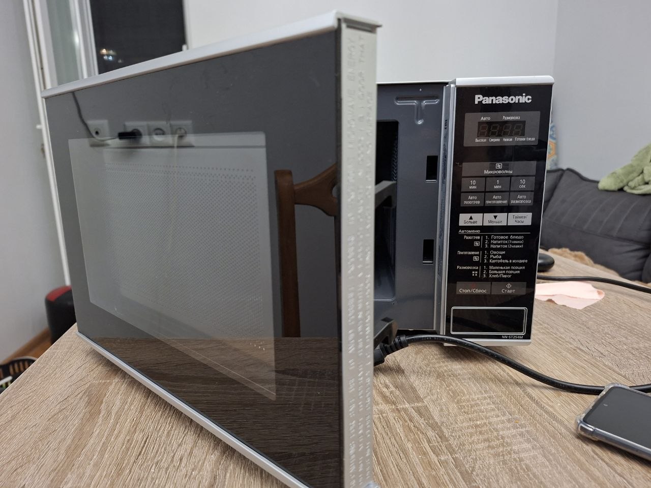 Микроволновая печь Panasonic NN-ST254M ZPE
