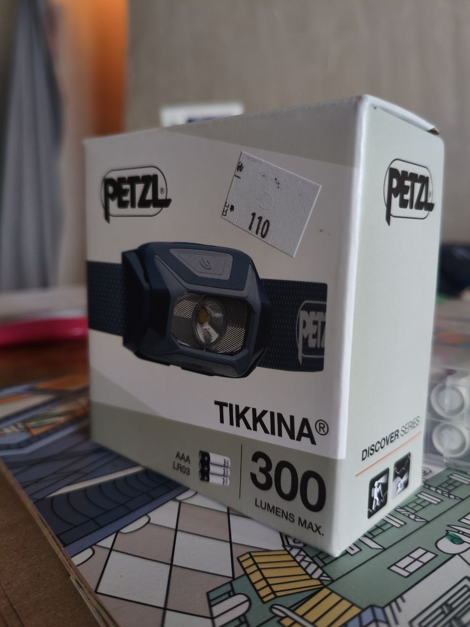 Налобный фонарик Petzl Tikkina 300
