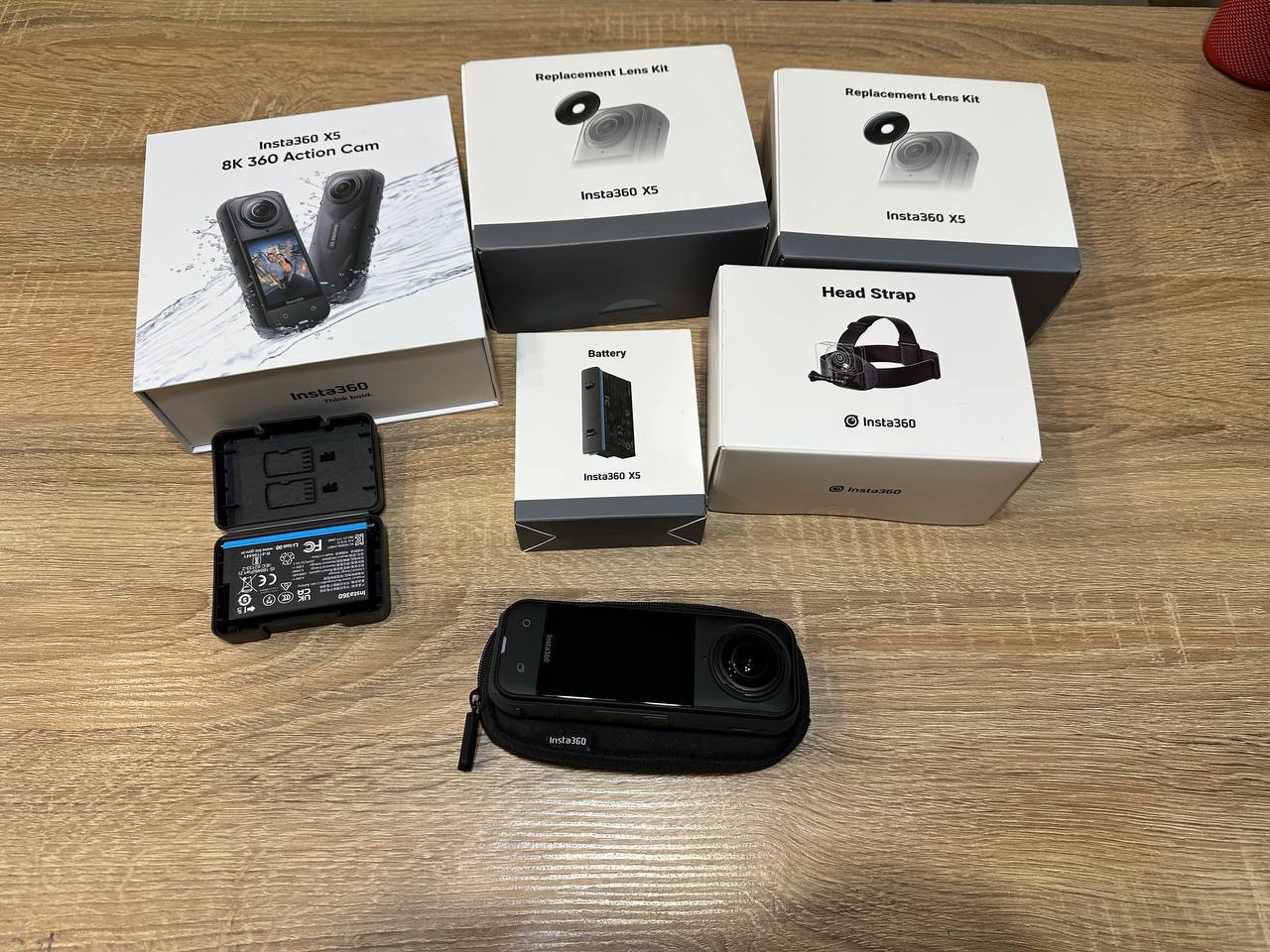 Insta360 X5 камера, стандартный комплект