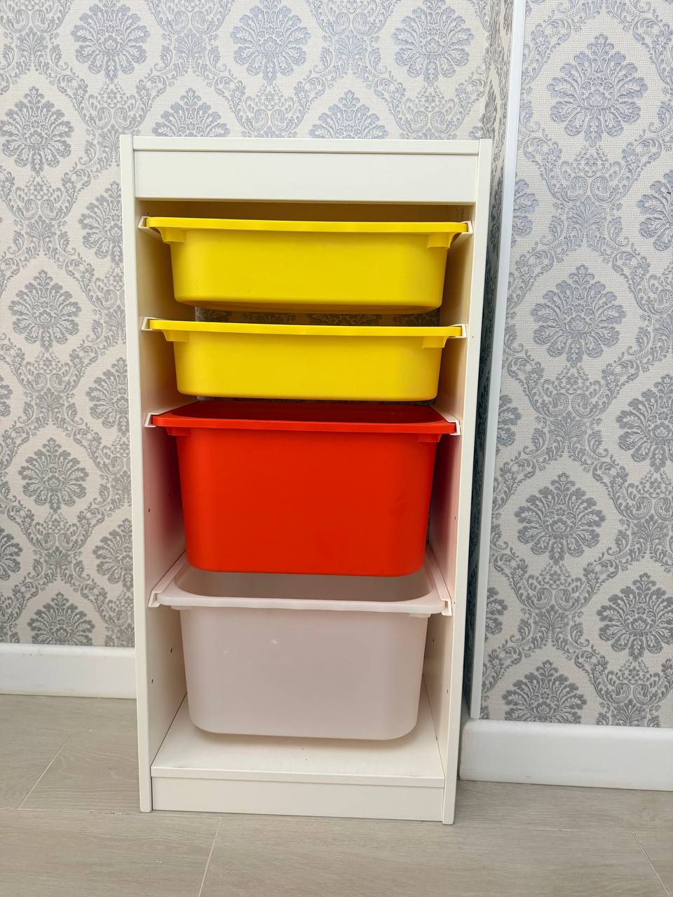 Система хранения IKEA TROFAST с 4 контейнерами