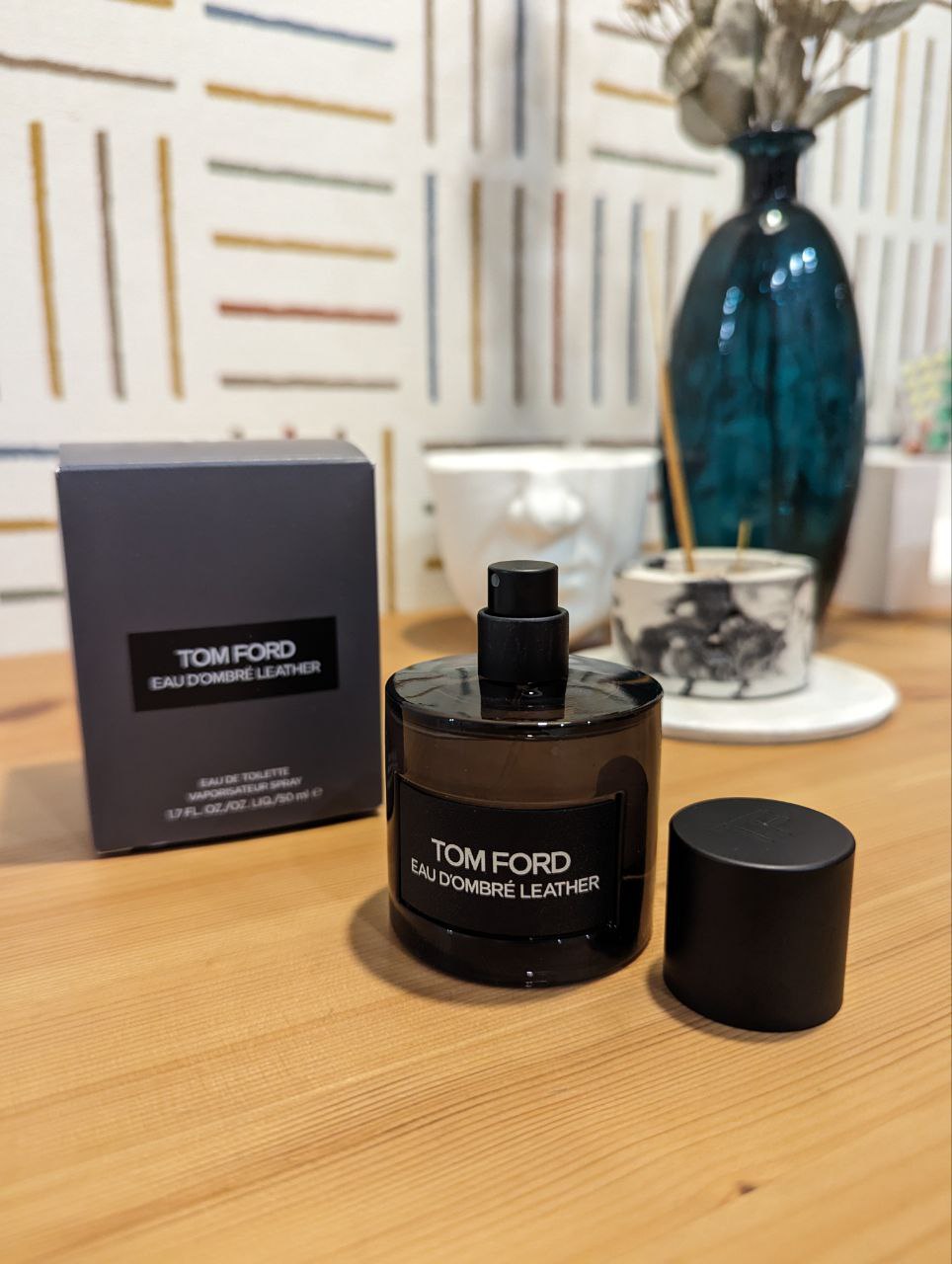 Парфюмированная вода Tom Ford Eau d'Ombre Leather 50 мл