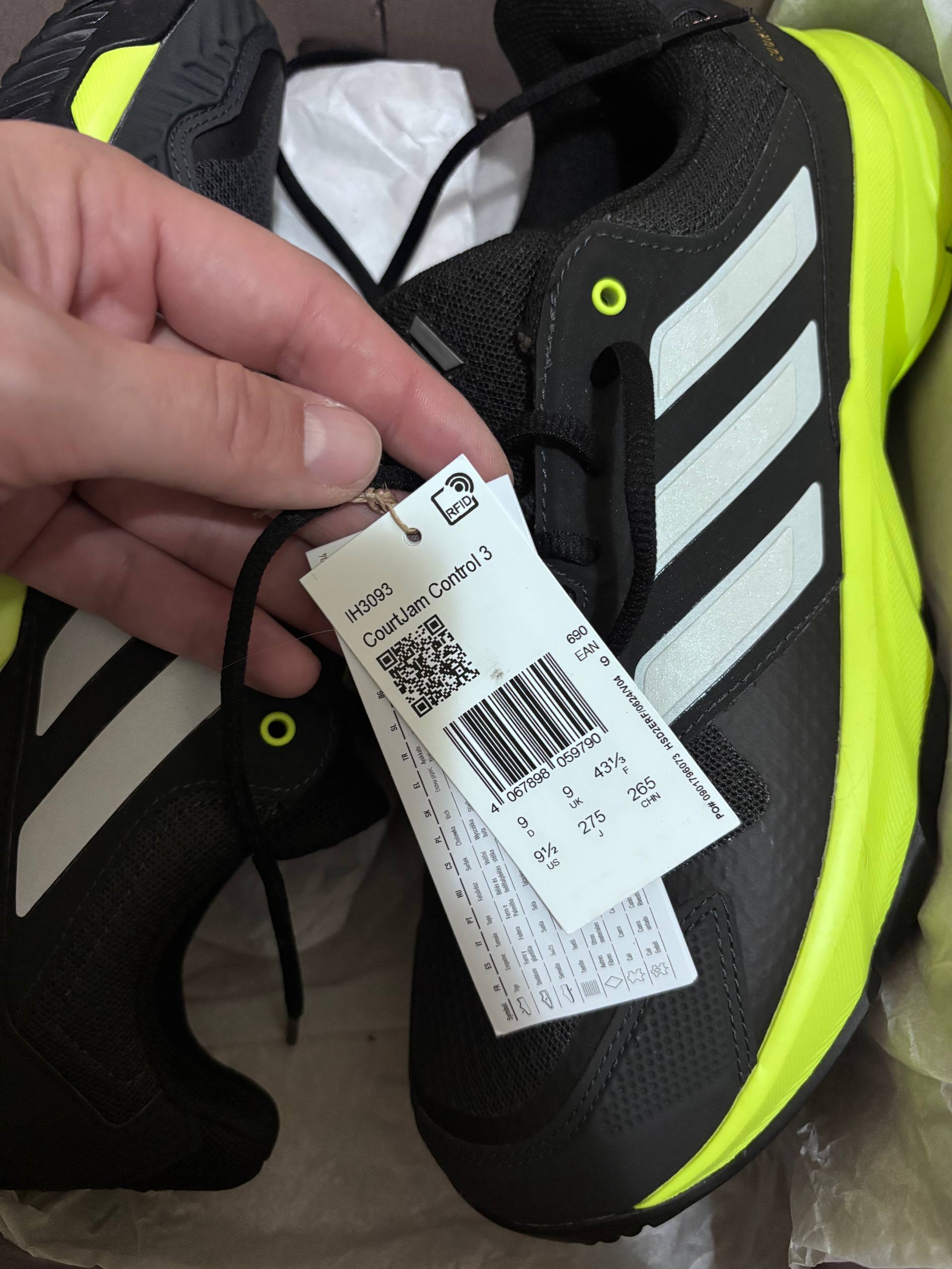 Кроссовки Adidas CourtJam Control 3, 43⅓ (9UK / 10.5US)