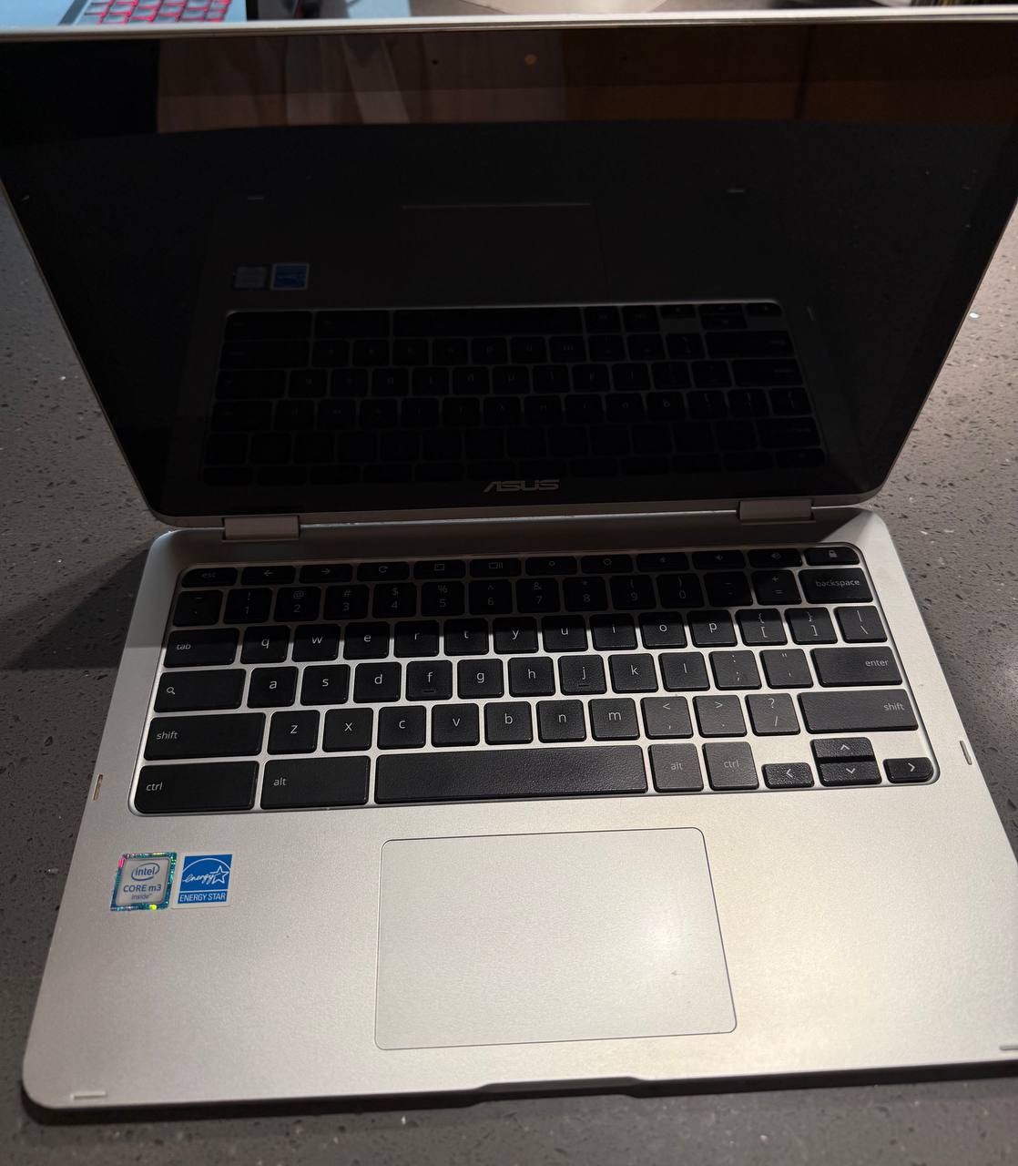 ASUS Chromebook Flip C302