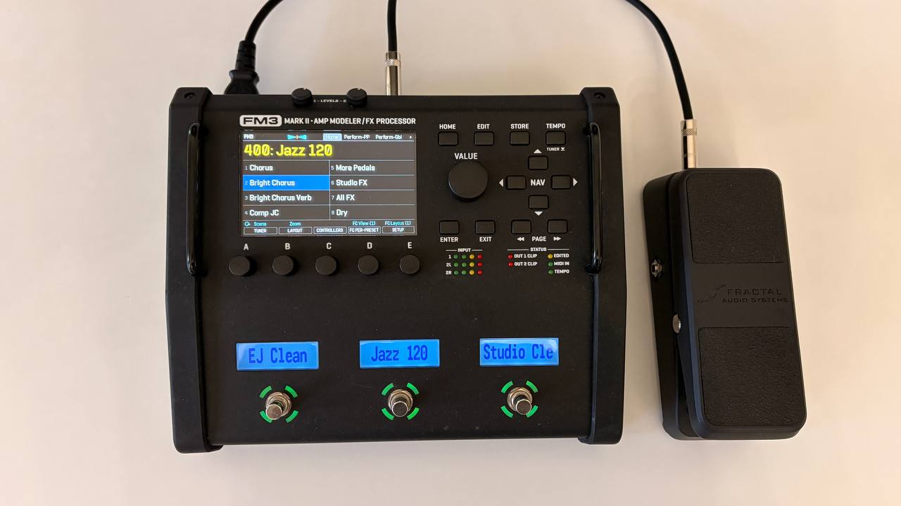 Гитарный процессор Fractal Audio FM3 + педаль экспрессии EV-2