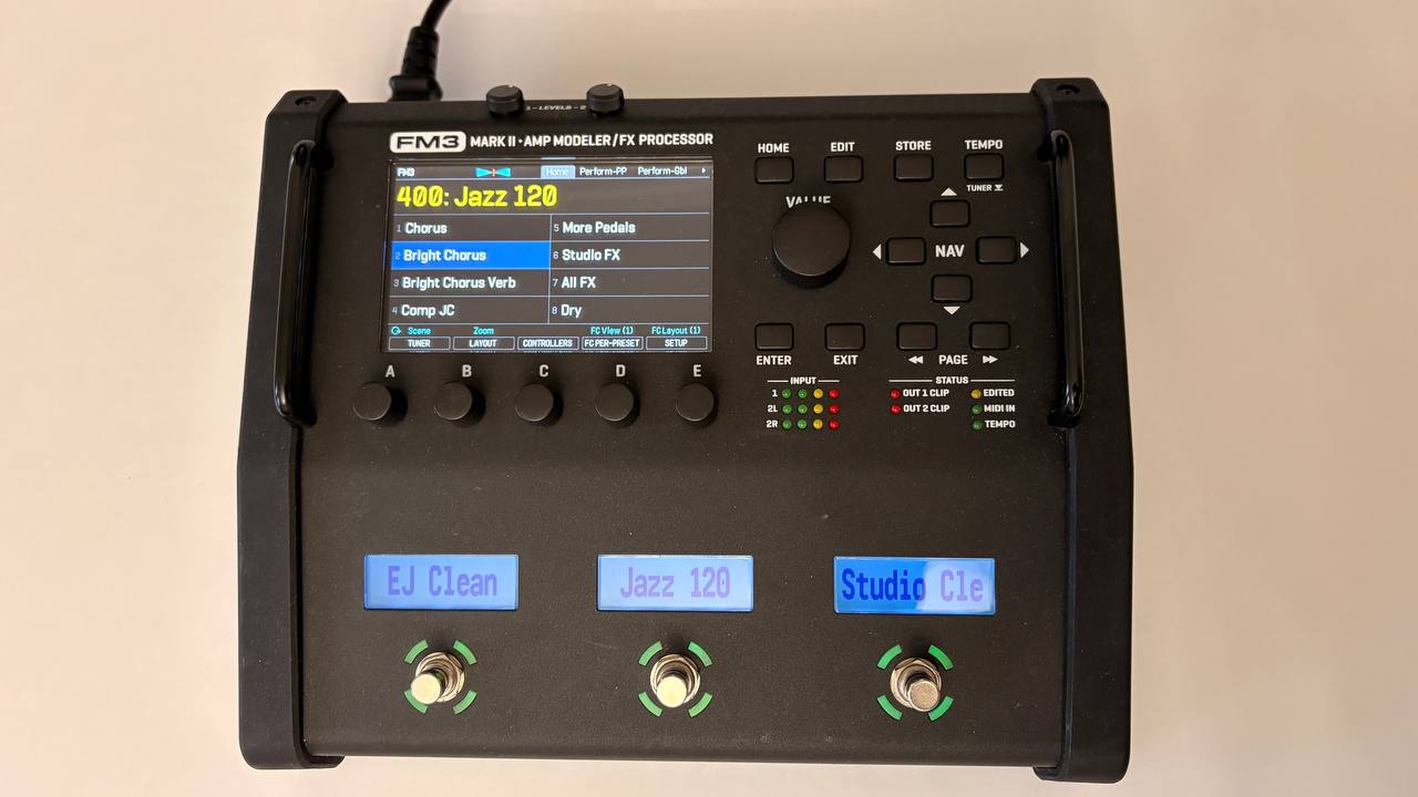 Гитарный процессор Fractal Audio FM3 + педаль экспрессии EV-2