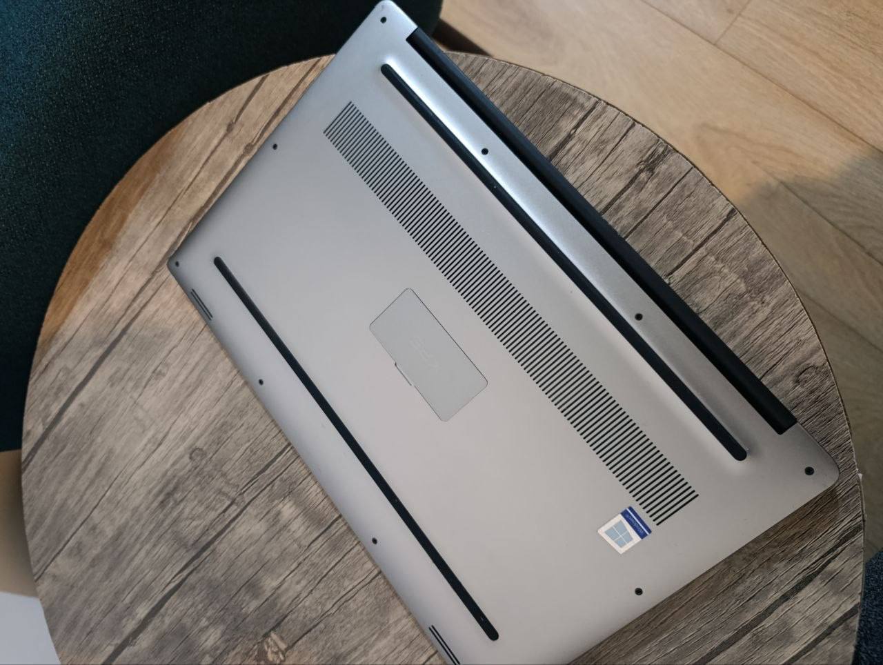 Ноутбук Dell XPS 15 9560, i7-7700HQ, 16GB, GTX 1050, SSD 256GB