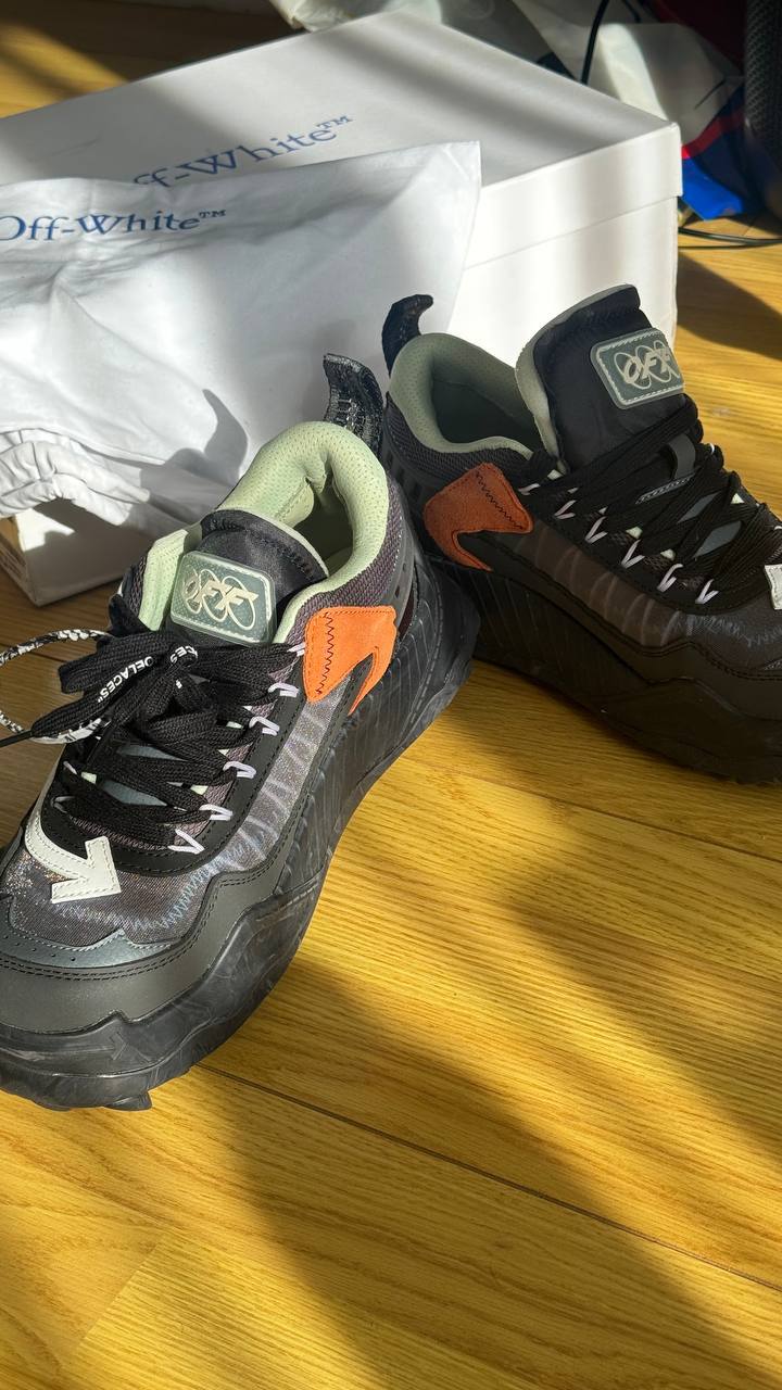Кроссовки Off-White Odsy-1000, 44 (на 43), новые