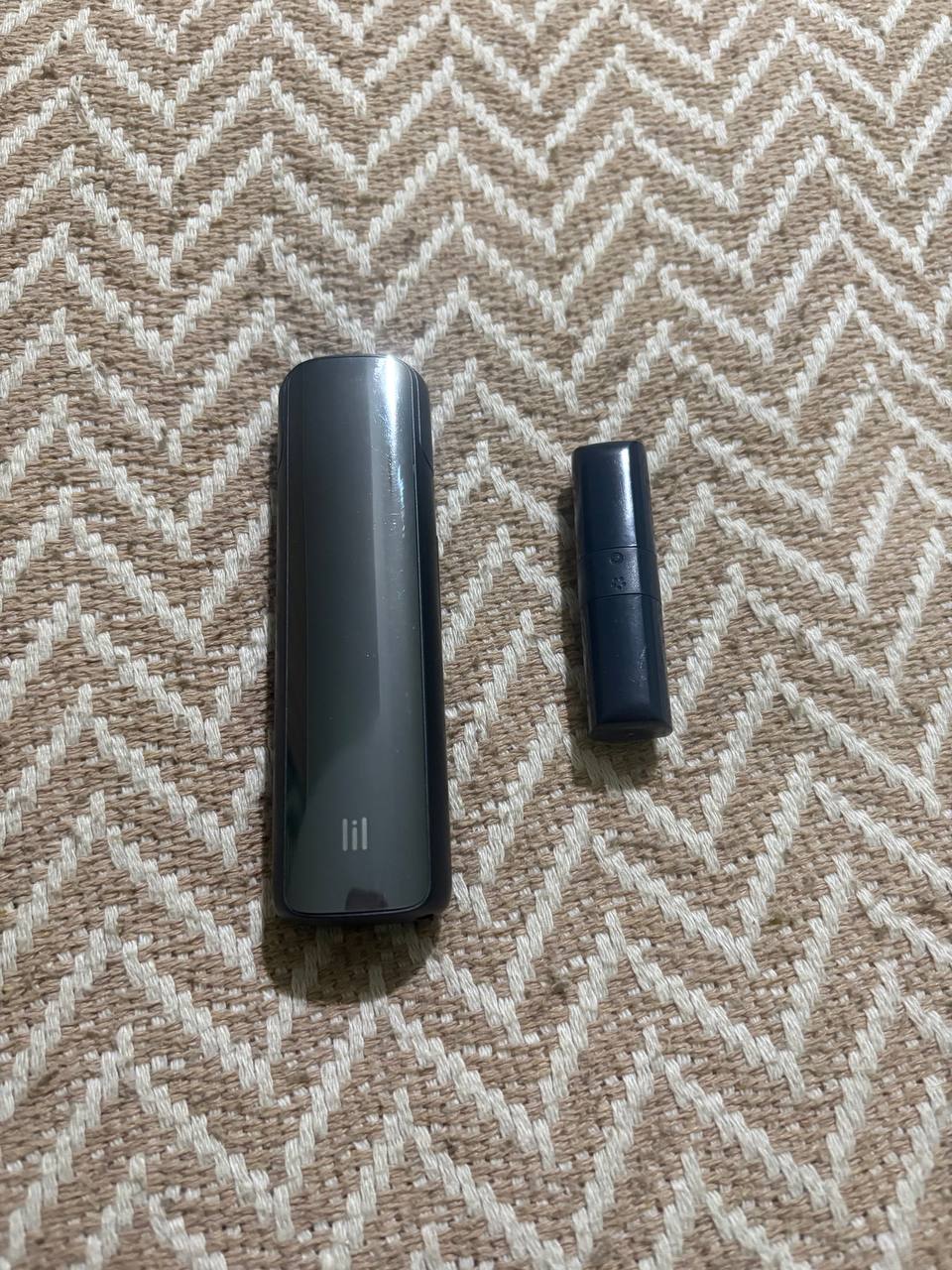 IQOS Lil (Айкос) с чистящей щеткой