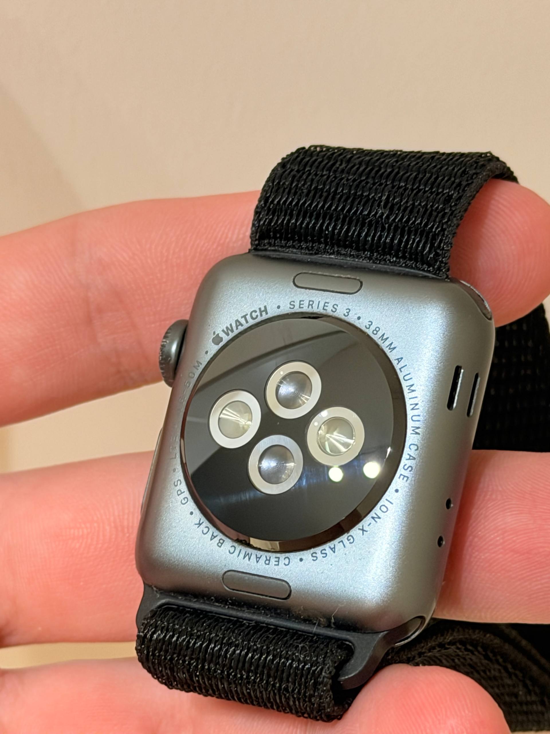 Apple Watch Series 3, 16 ГБ
