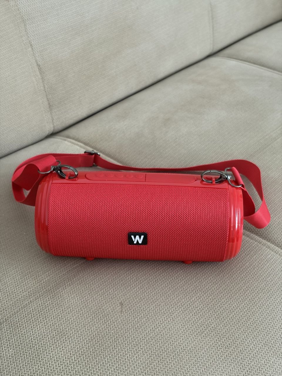 Портативная Bluetooth-колонка Walker WSP-140