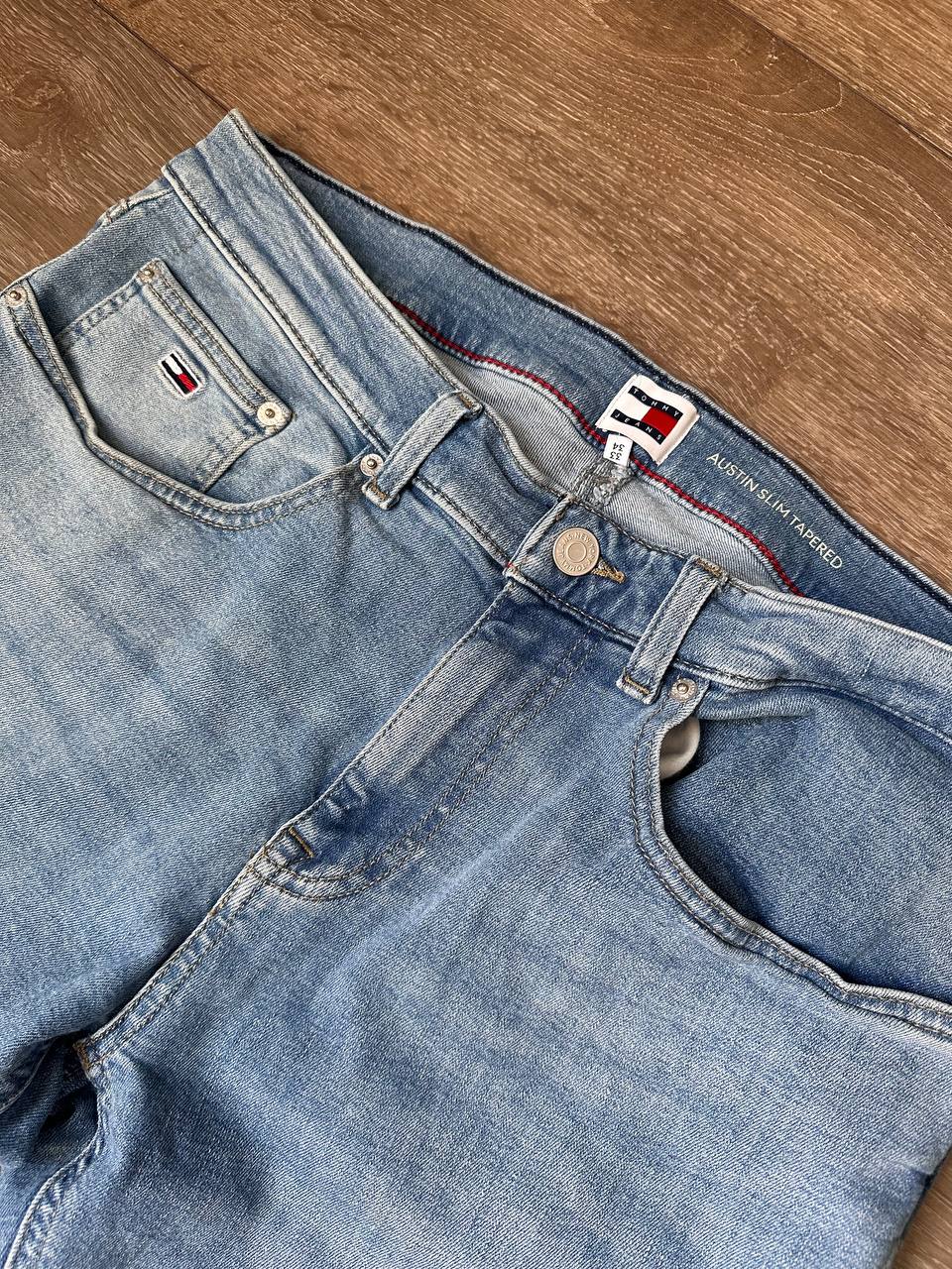 Джинсы Tommy Hilfiger, размер 33