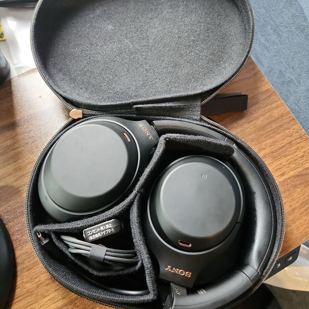 Наушники Sony WH-1000XM4