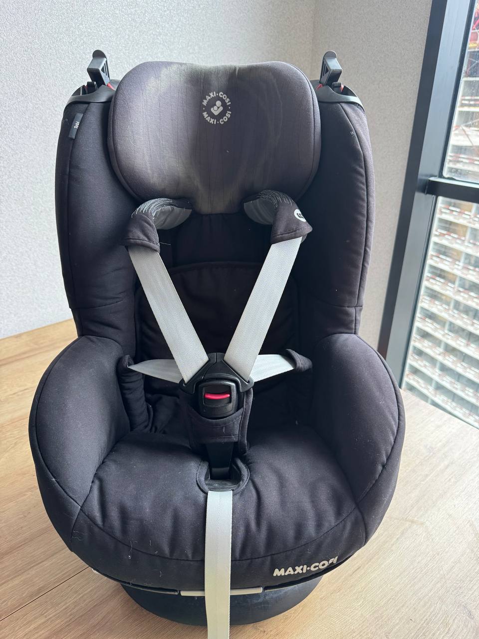 Детское автокресло Maxi-Cosi Tobi