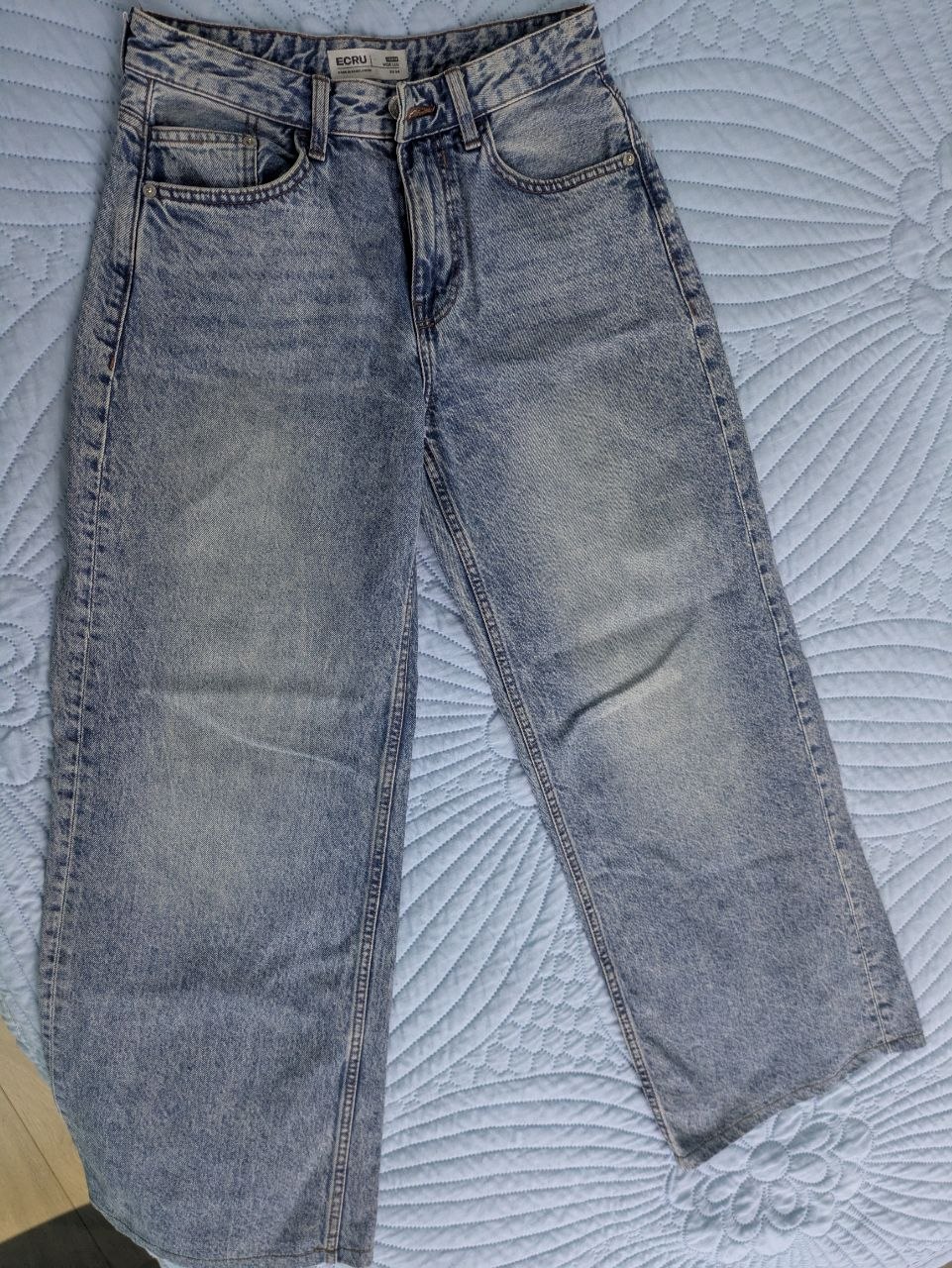 Джинсы ECRU р.34