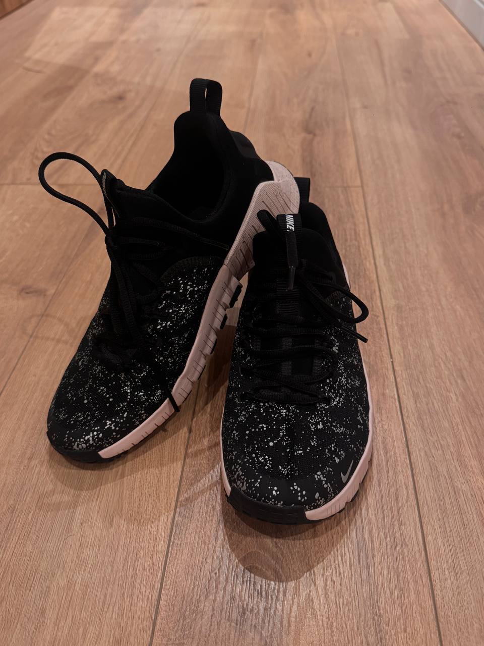 Кроссовки Nike Free Metcon 6 SE, размер 38.5