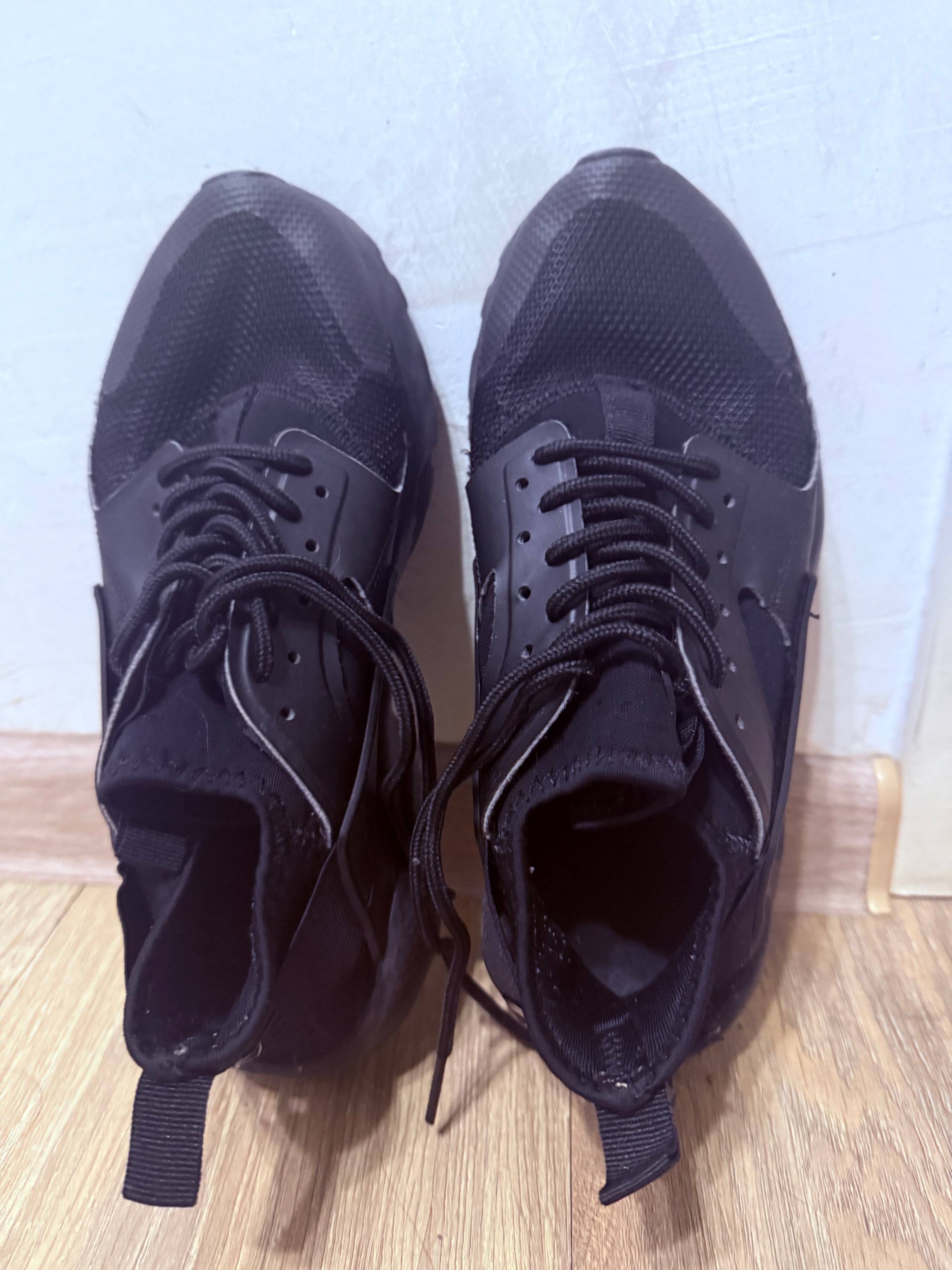 Кроссовки Nike размер 38-39