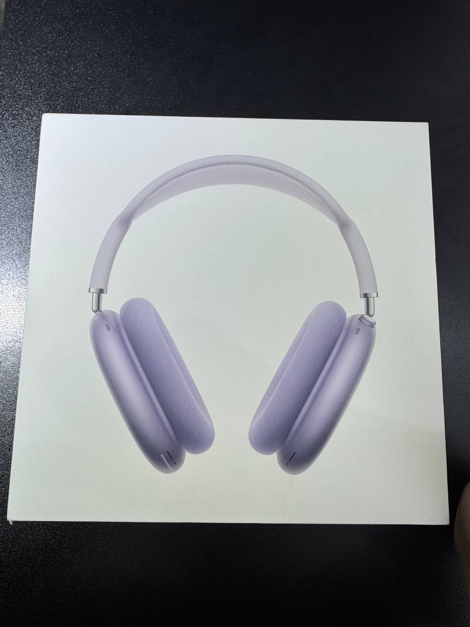 Apple AirPods Max (2024)