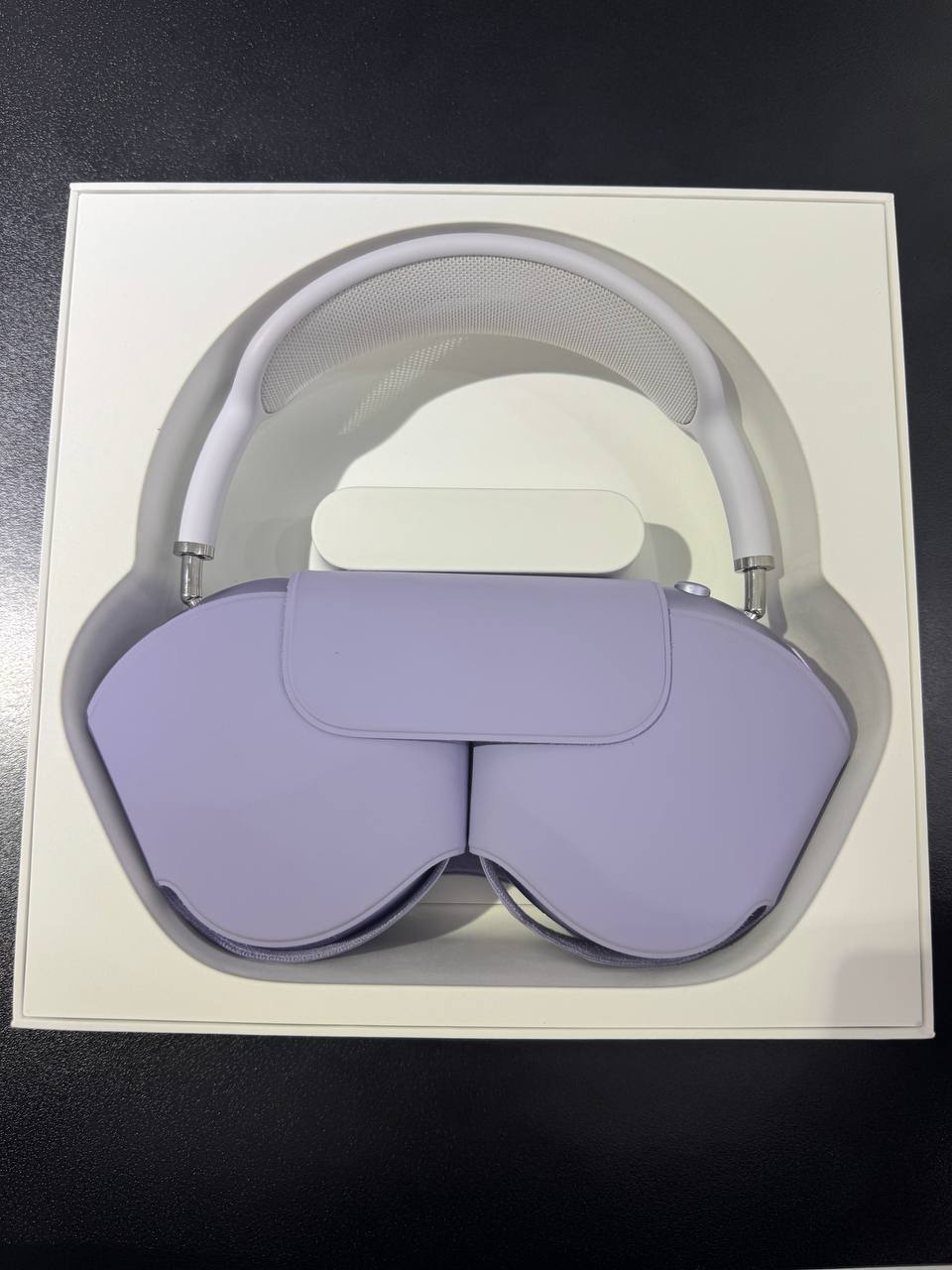 Apple AirPods Max (2024)