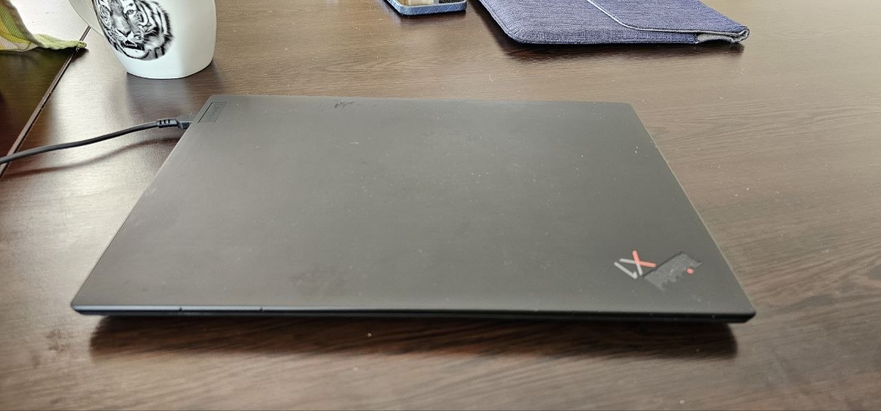 Lenovo ThinkPad X1 Carbon Gen 9 (i5-1145G7, 16GB, 256GB SSD)