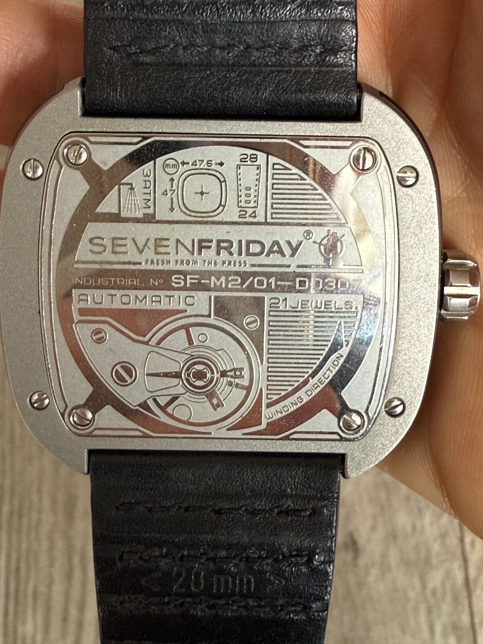 Часы Seven Friday, автоматика