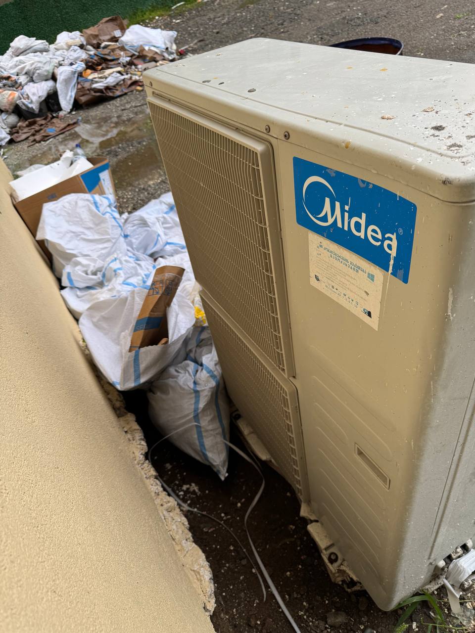 Кондиционер Midea на 160 м²