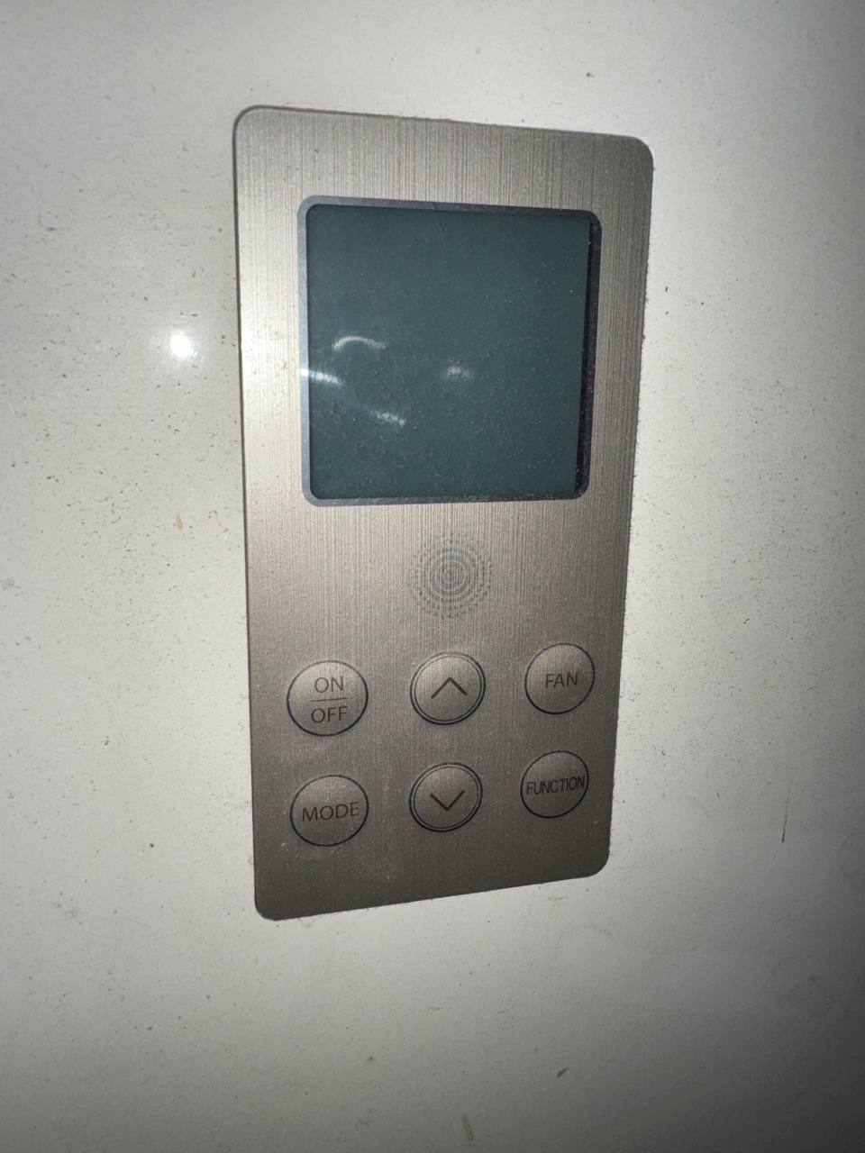 Кондиционер Midea на 160 м²