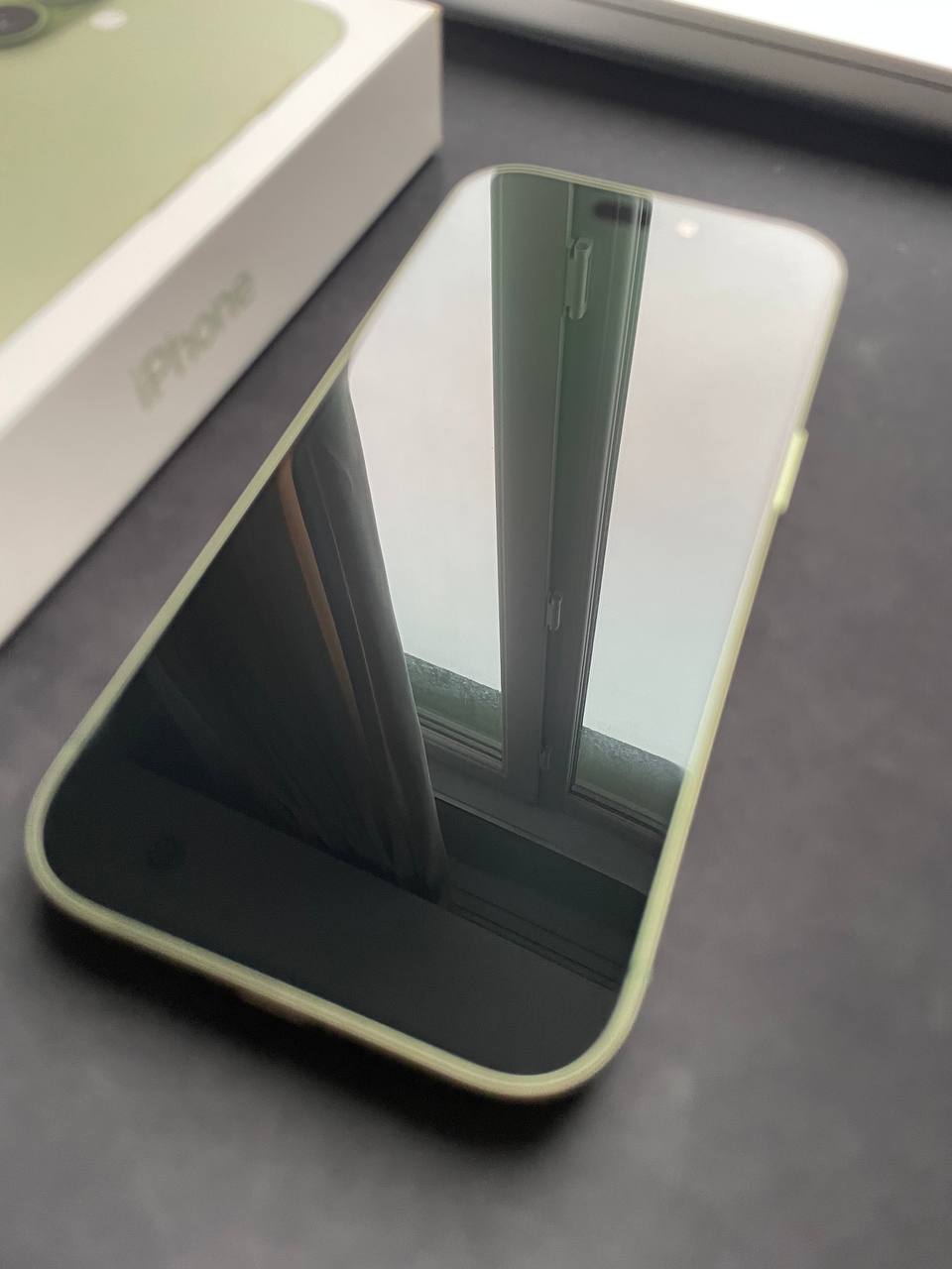 iPhone 17 Sage (E-Sim)